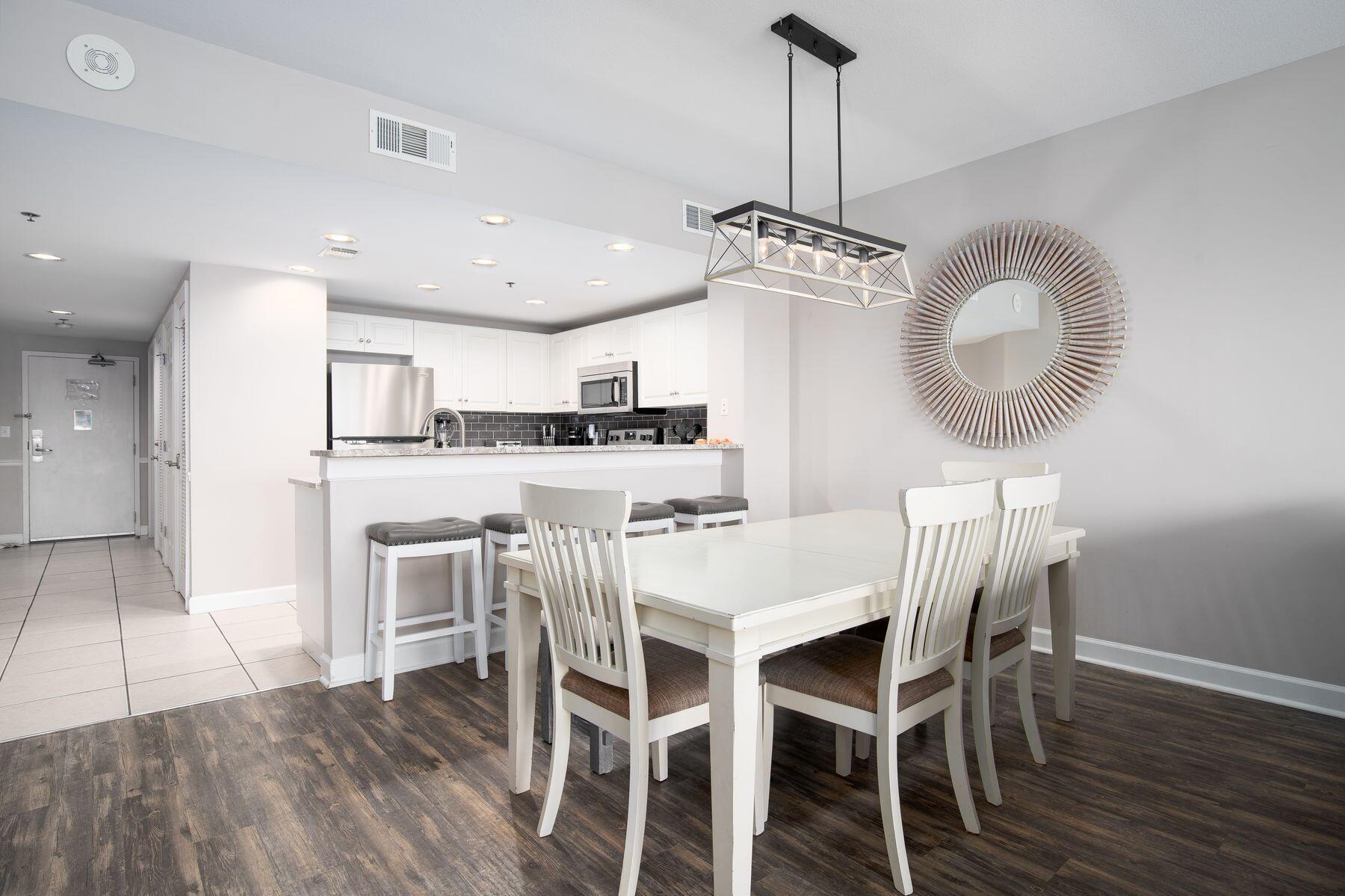 STERLING SHORES - Residential