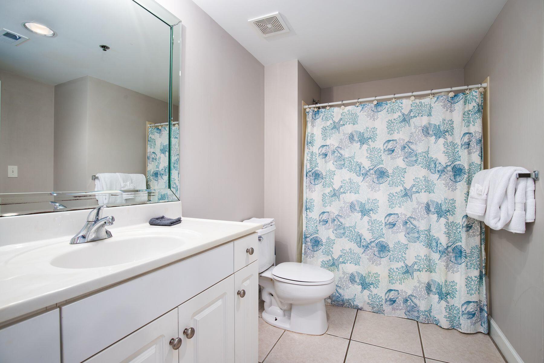 STERLING SHORES - Residential