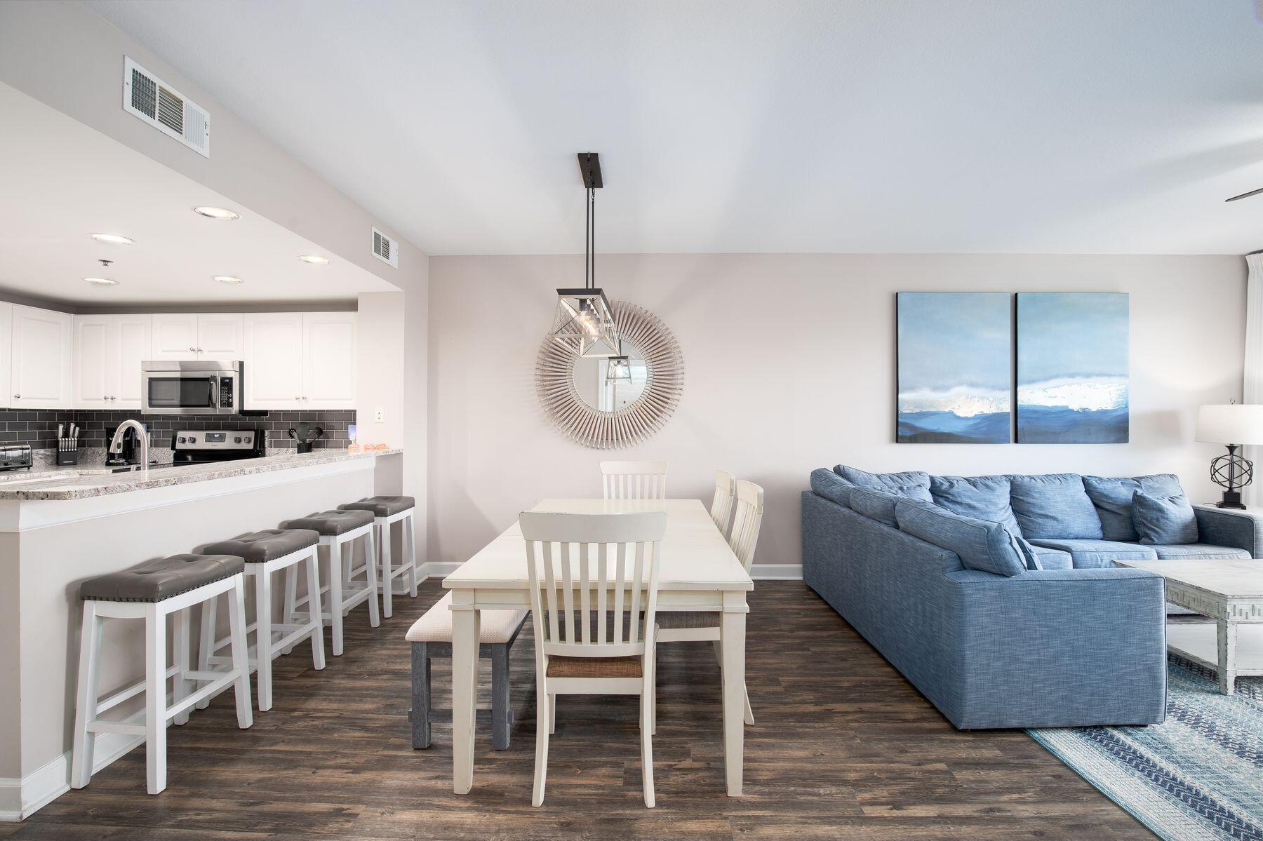 STERLING SHORES - Residential