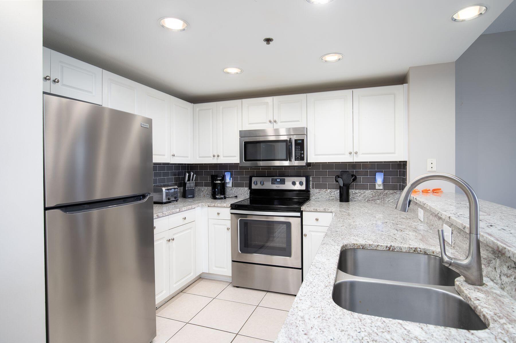 STERLING SHORES - Residential