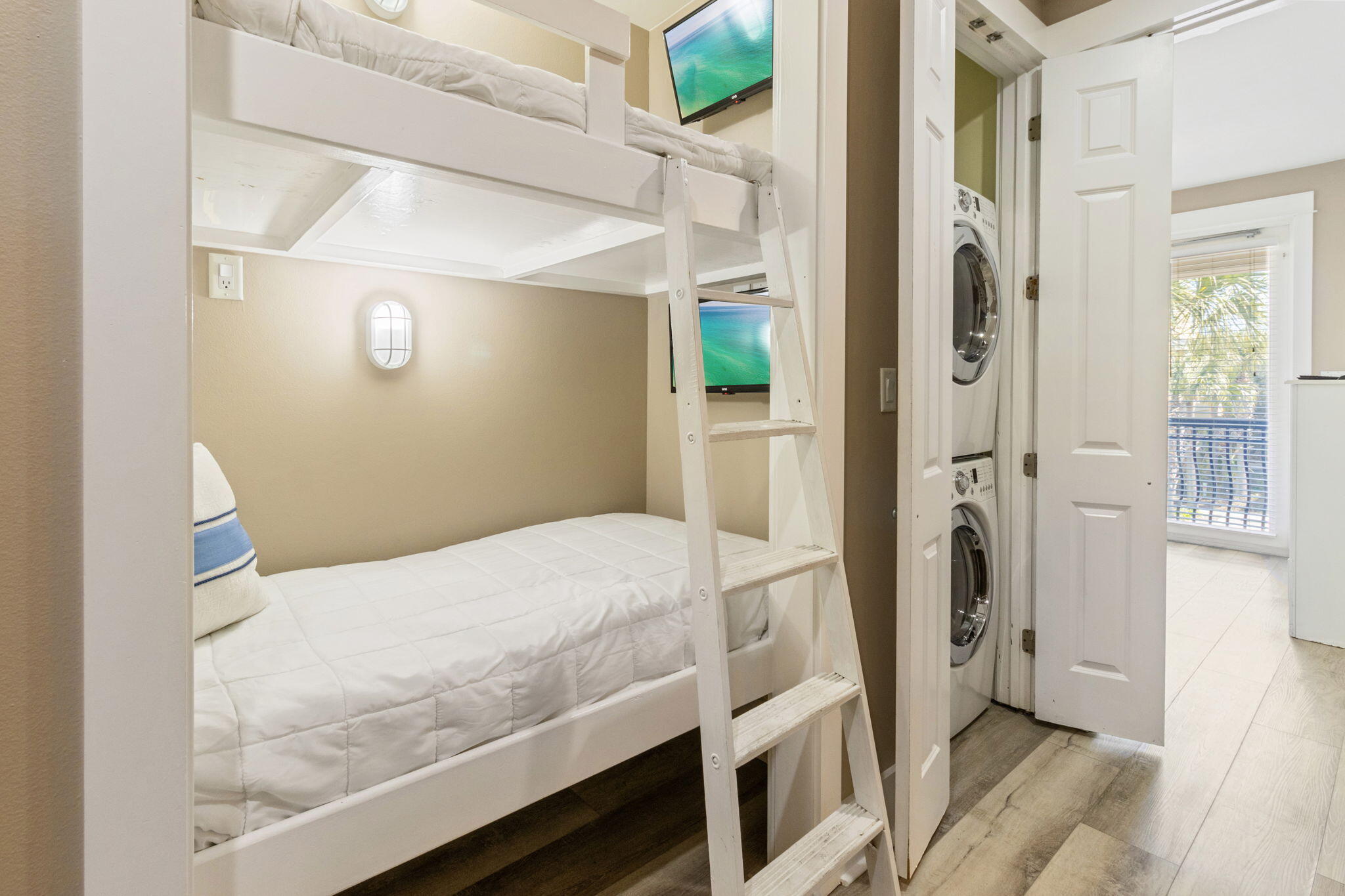 MIRAMAR BEACH VILLAS - Residential