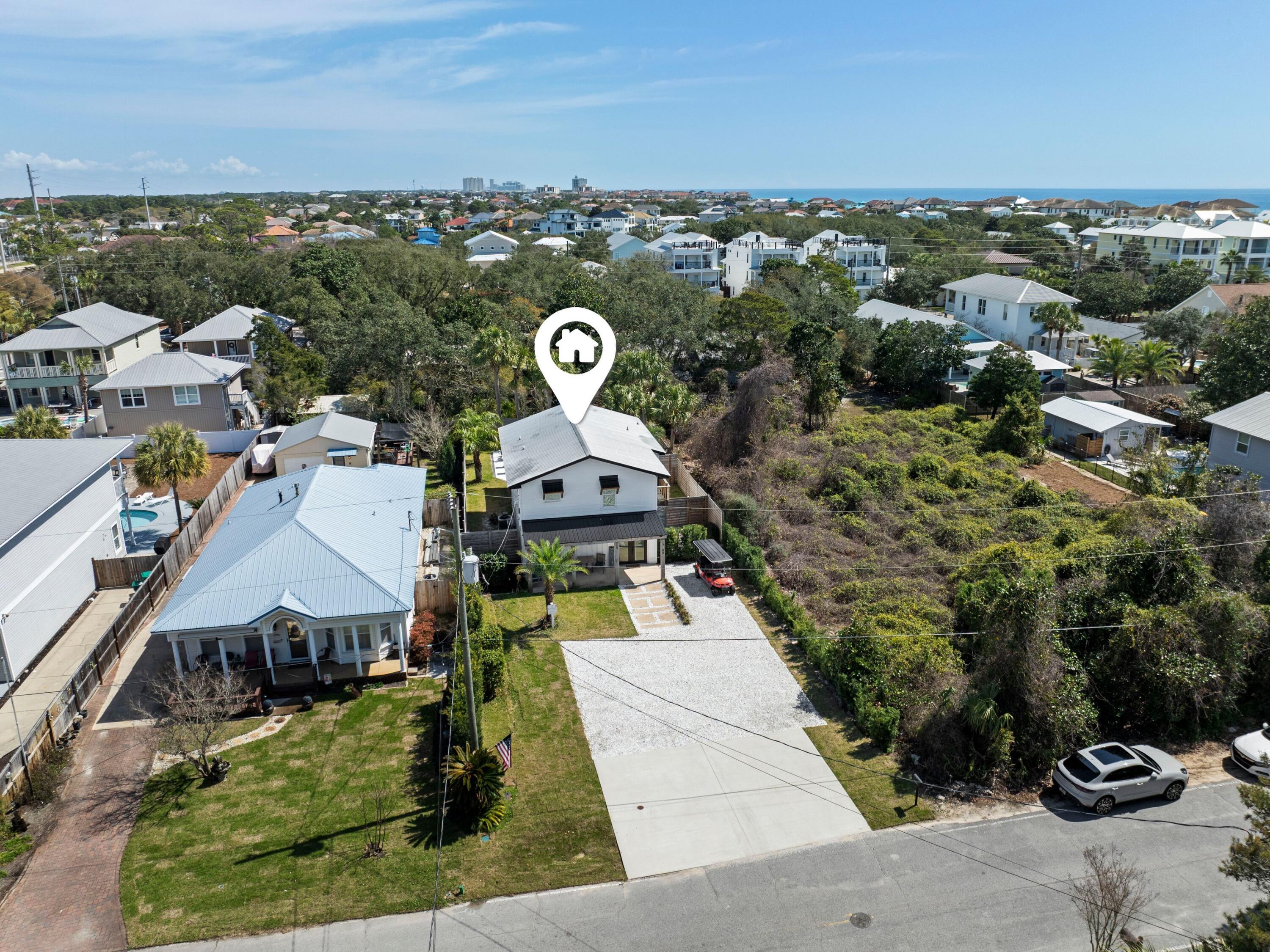 CRYSTAL BEACH - Residential