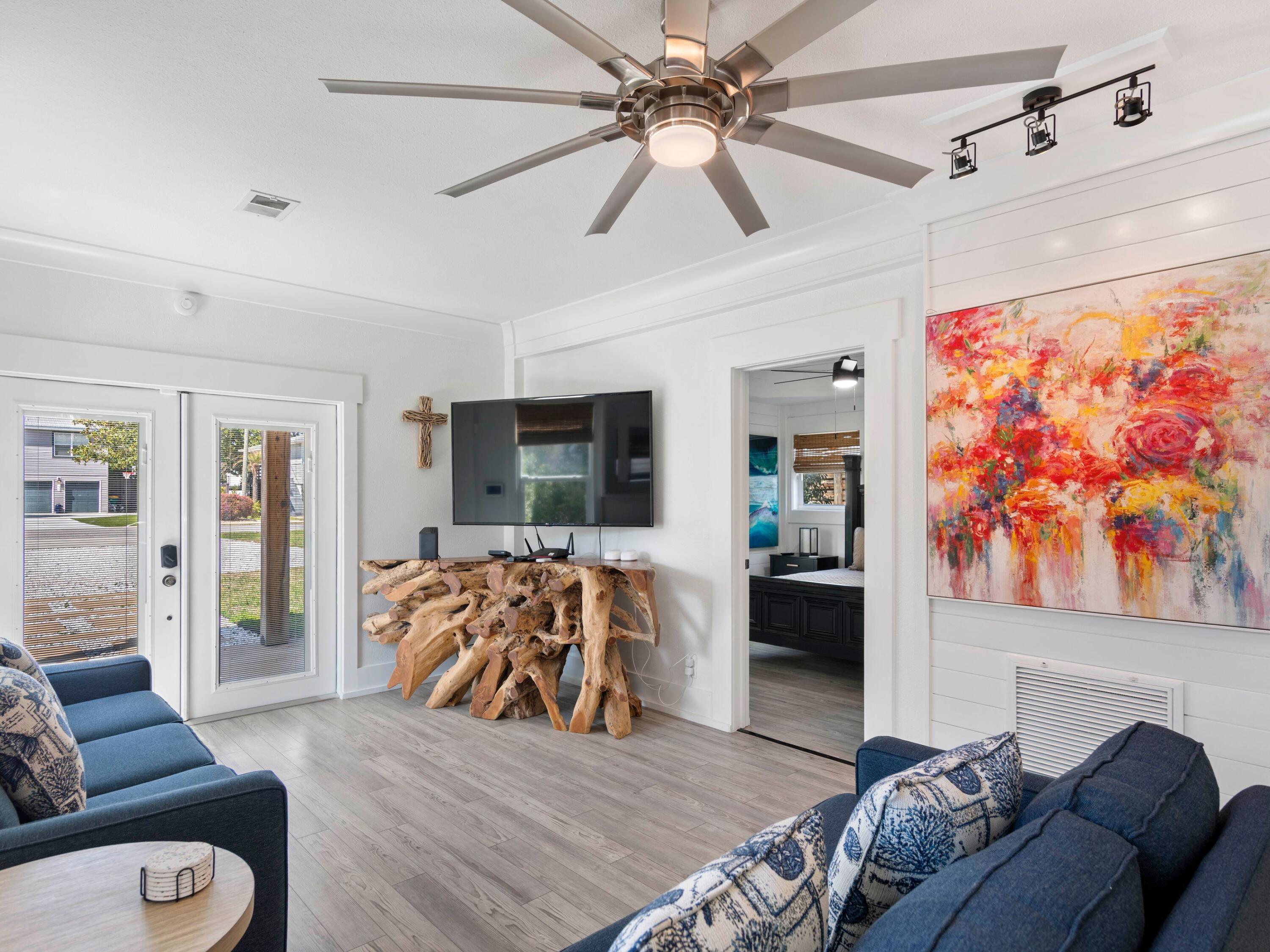 CRYSTAL BEACH - Residential