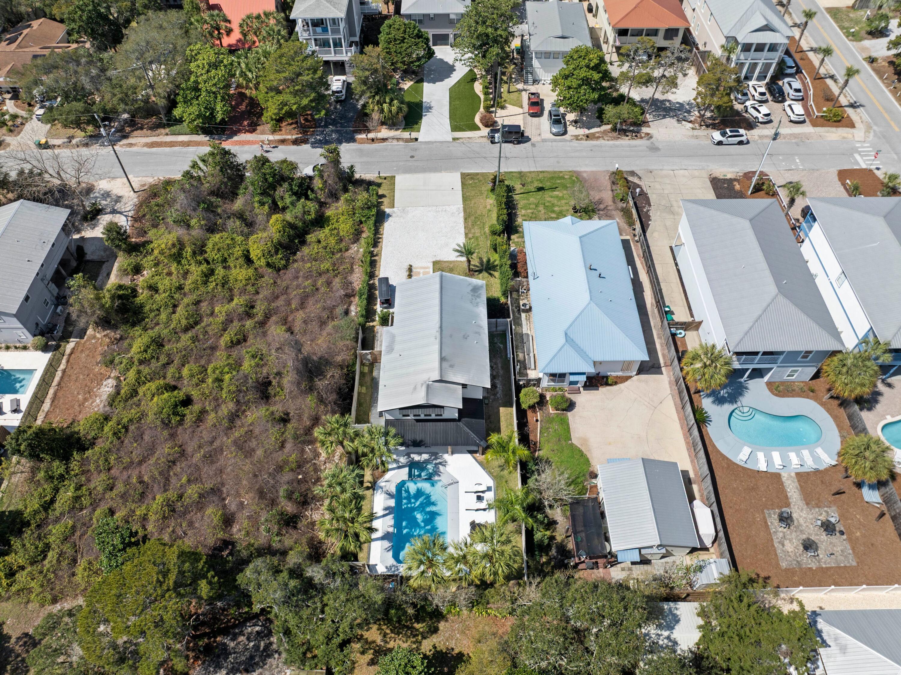 CRYSTAL BEACH - Residential