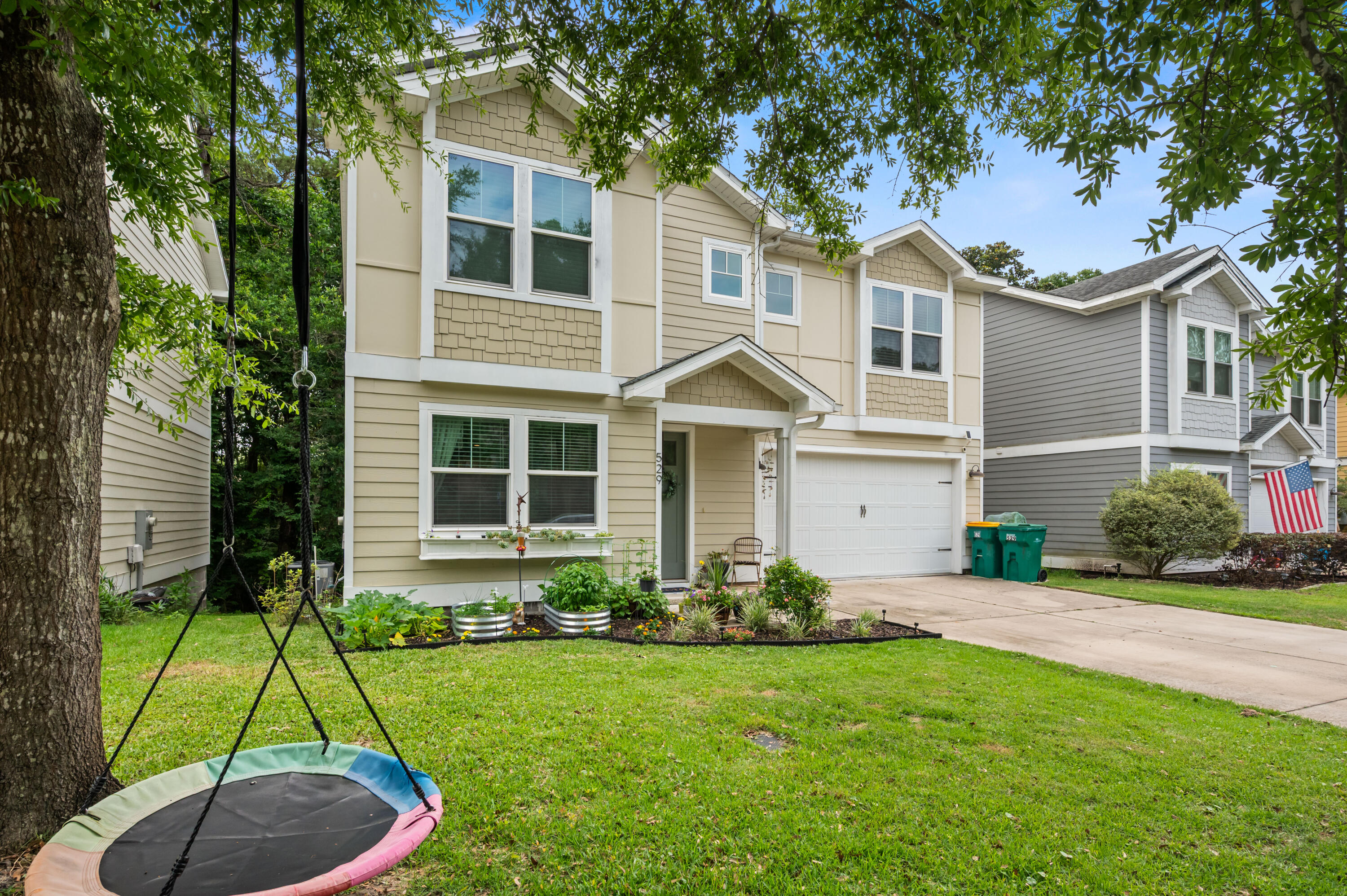 529 Maple Avenue
