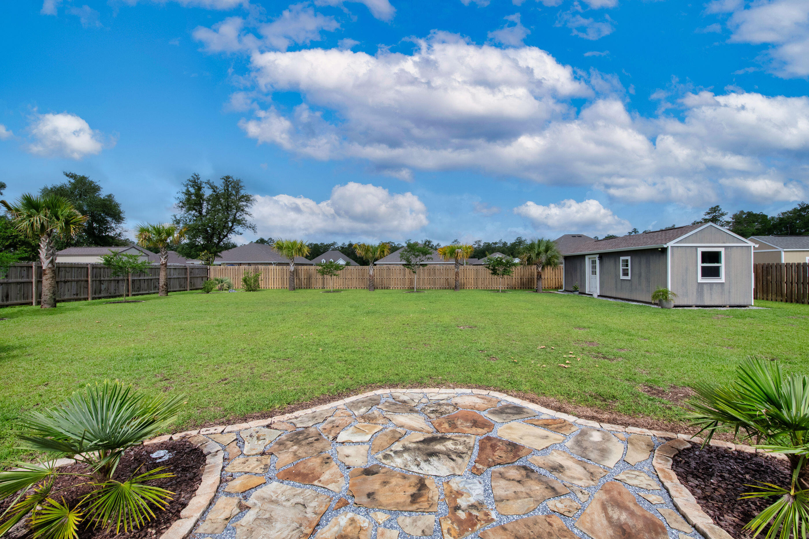 Magnolia Glen - Residential