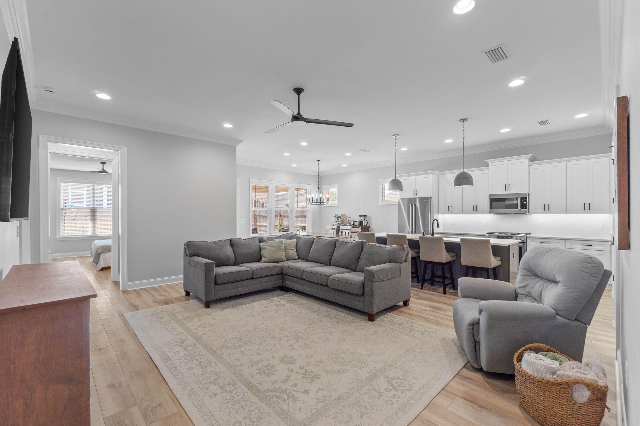 RAIDERS LANDING - Residential