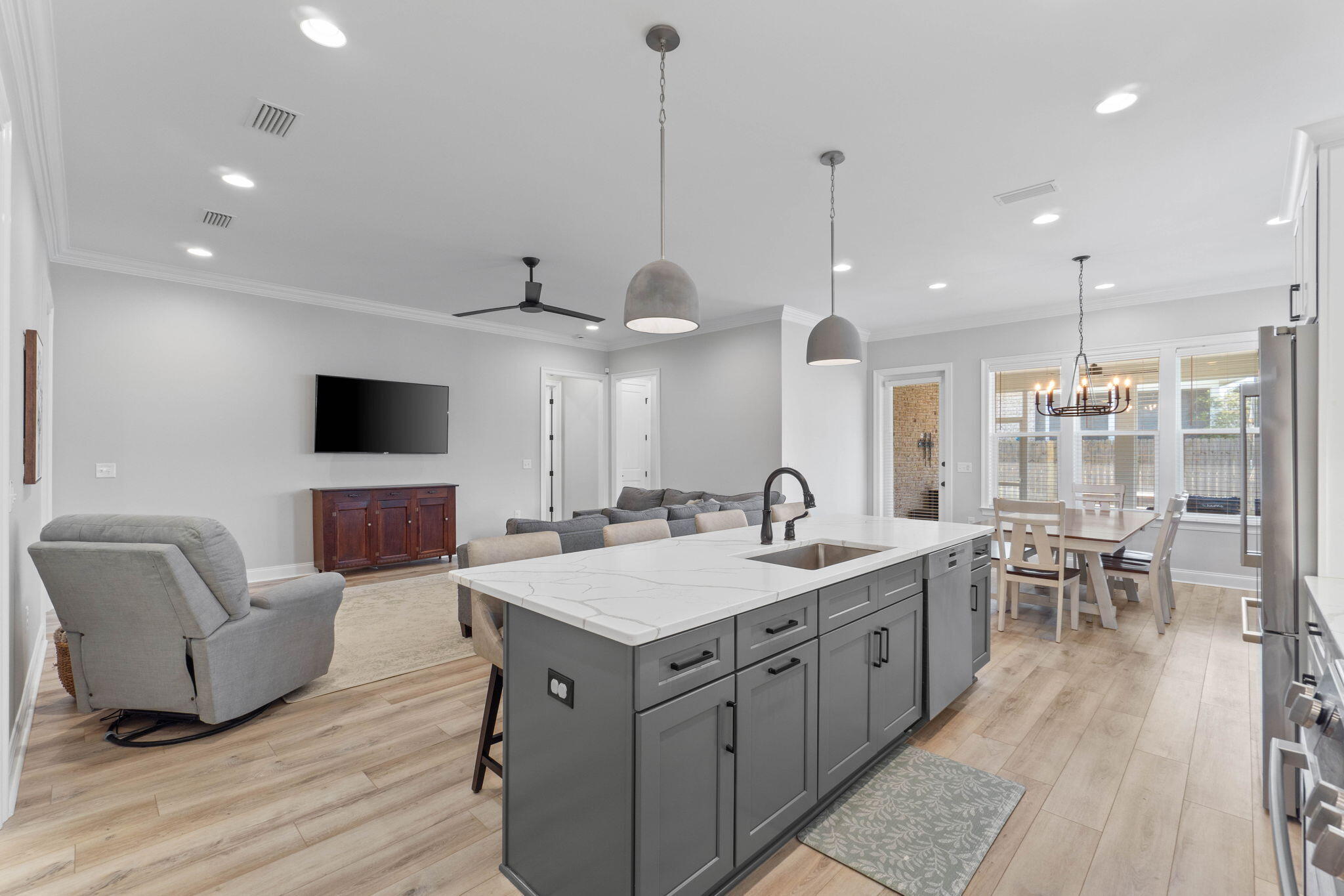 RAIDERS LANDING - Residential