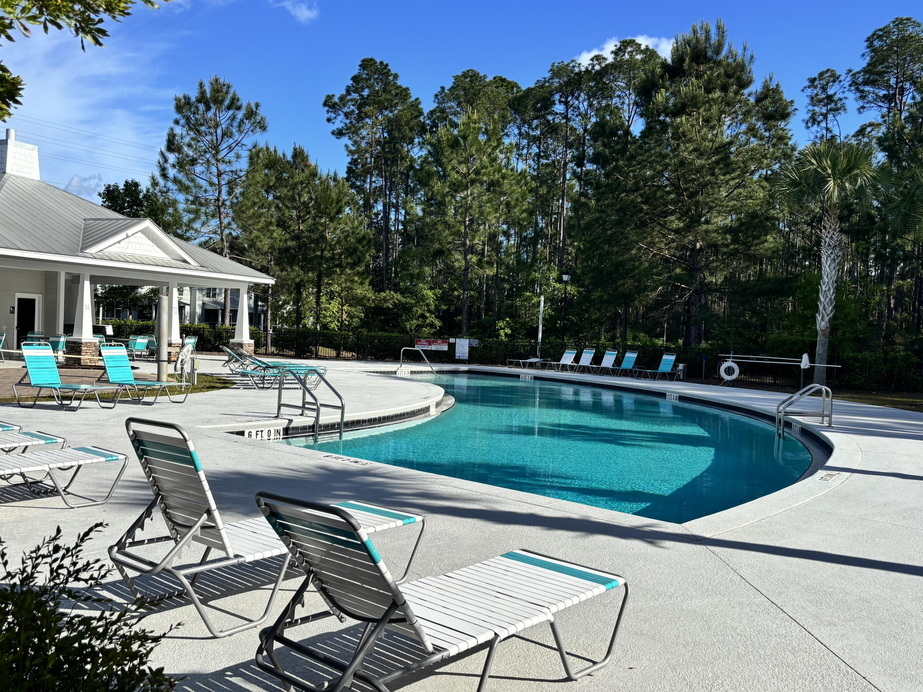 VERANDAS AT FREEPORT - Residential