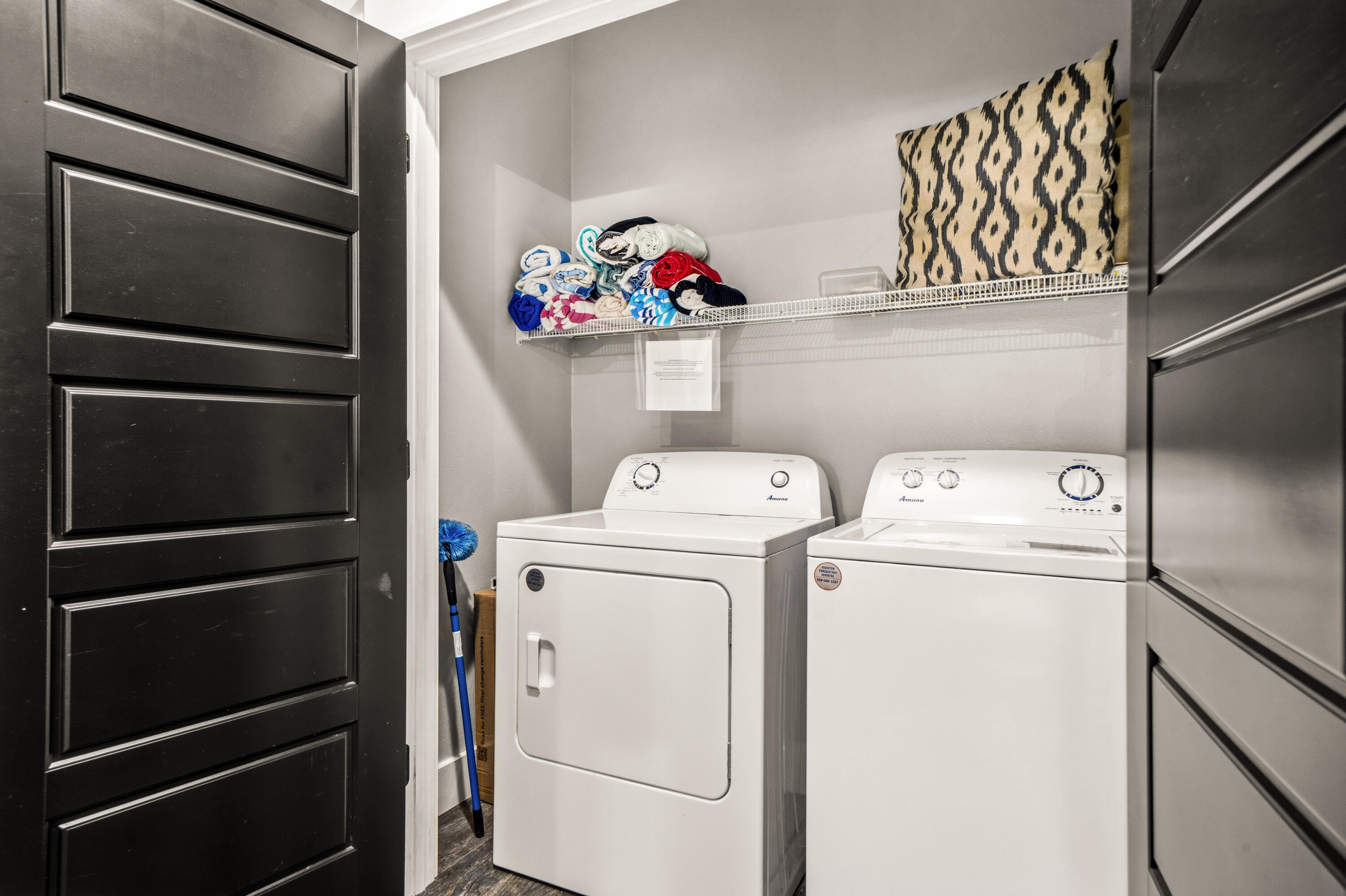 Royal Seaesta - Residential