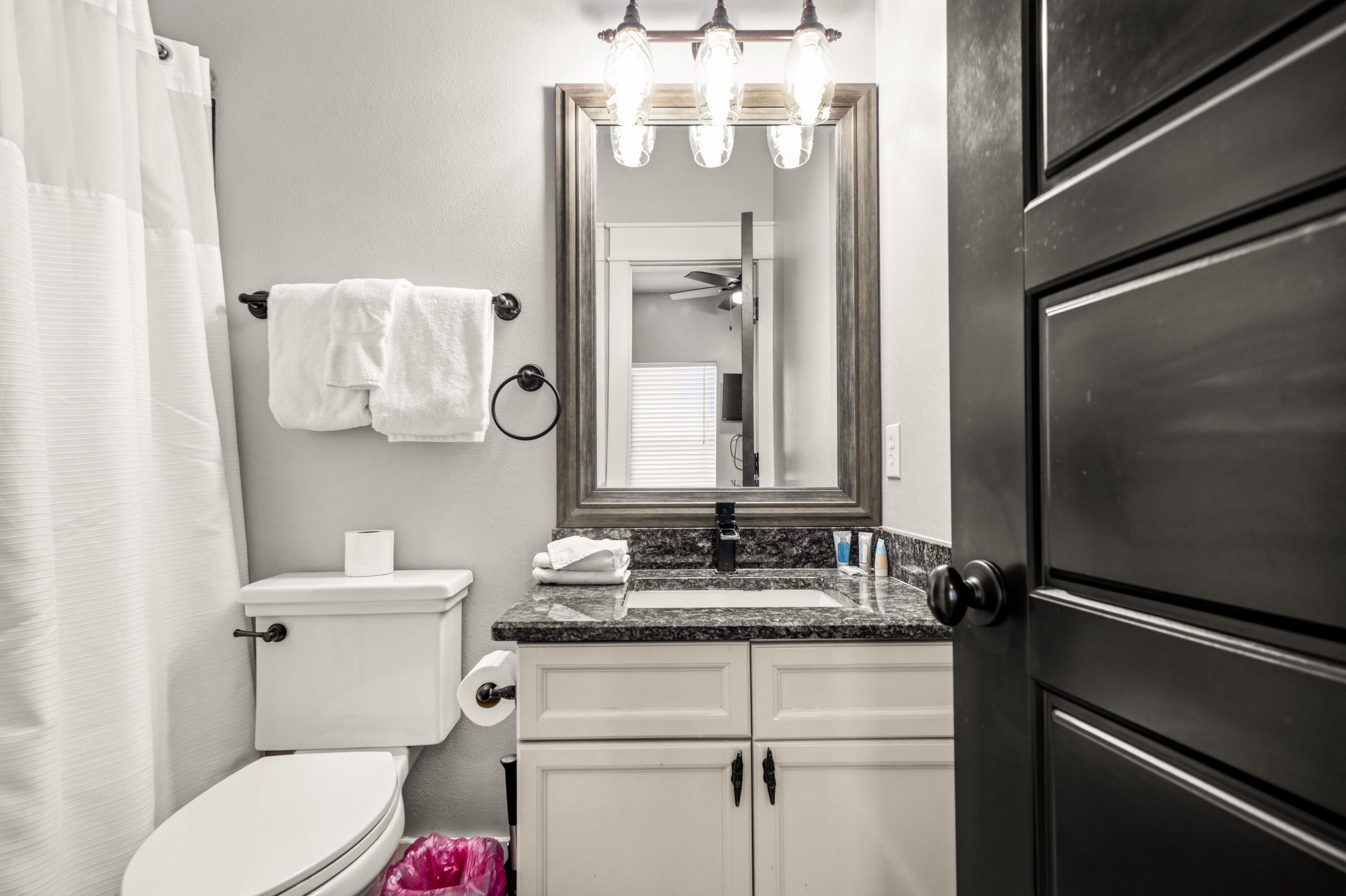 Royal Seaesta - Residential