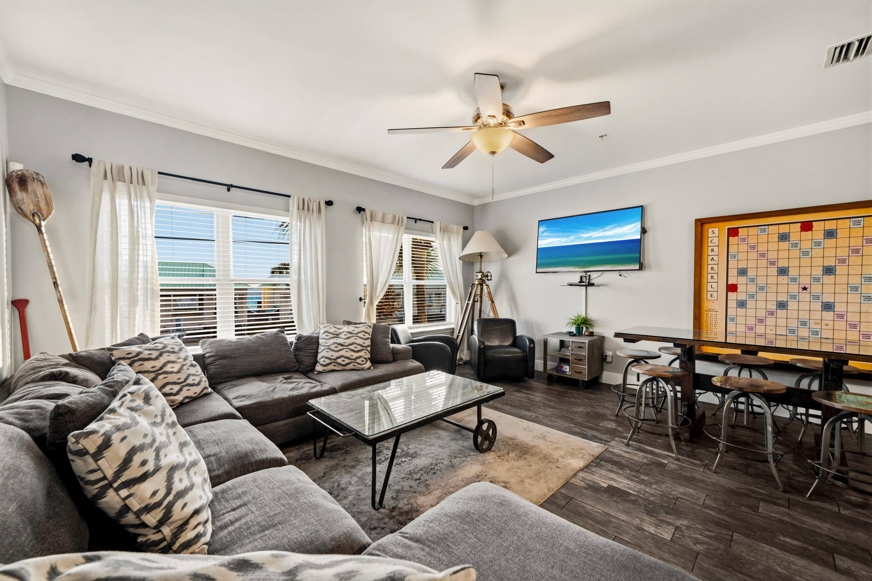 Royal Seaesta - Residential