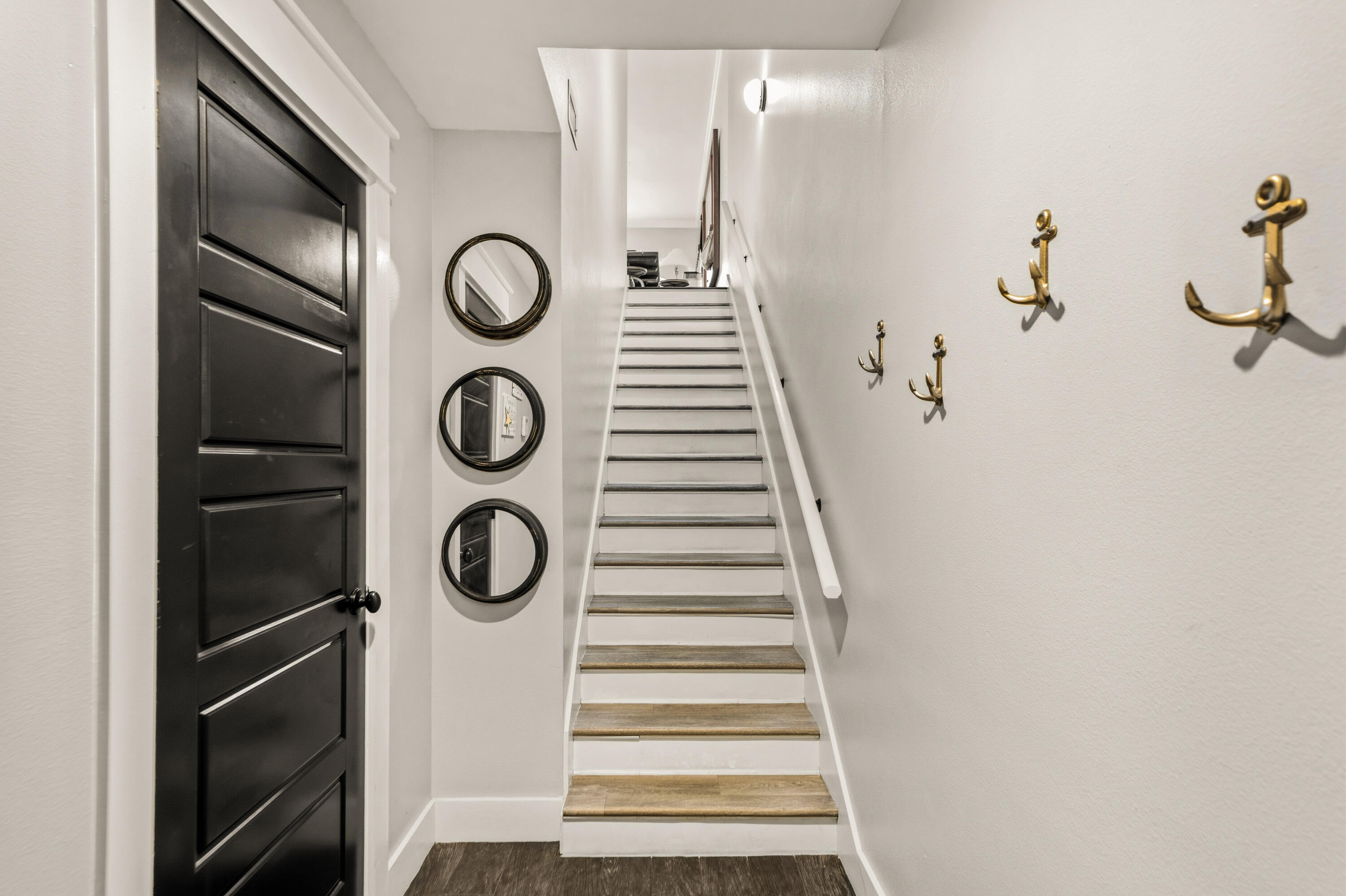 Royal Seaesta - Residential