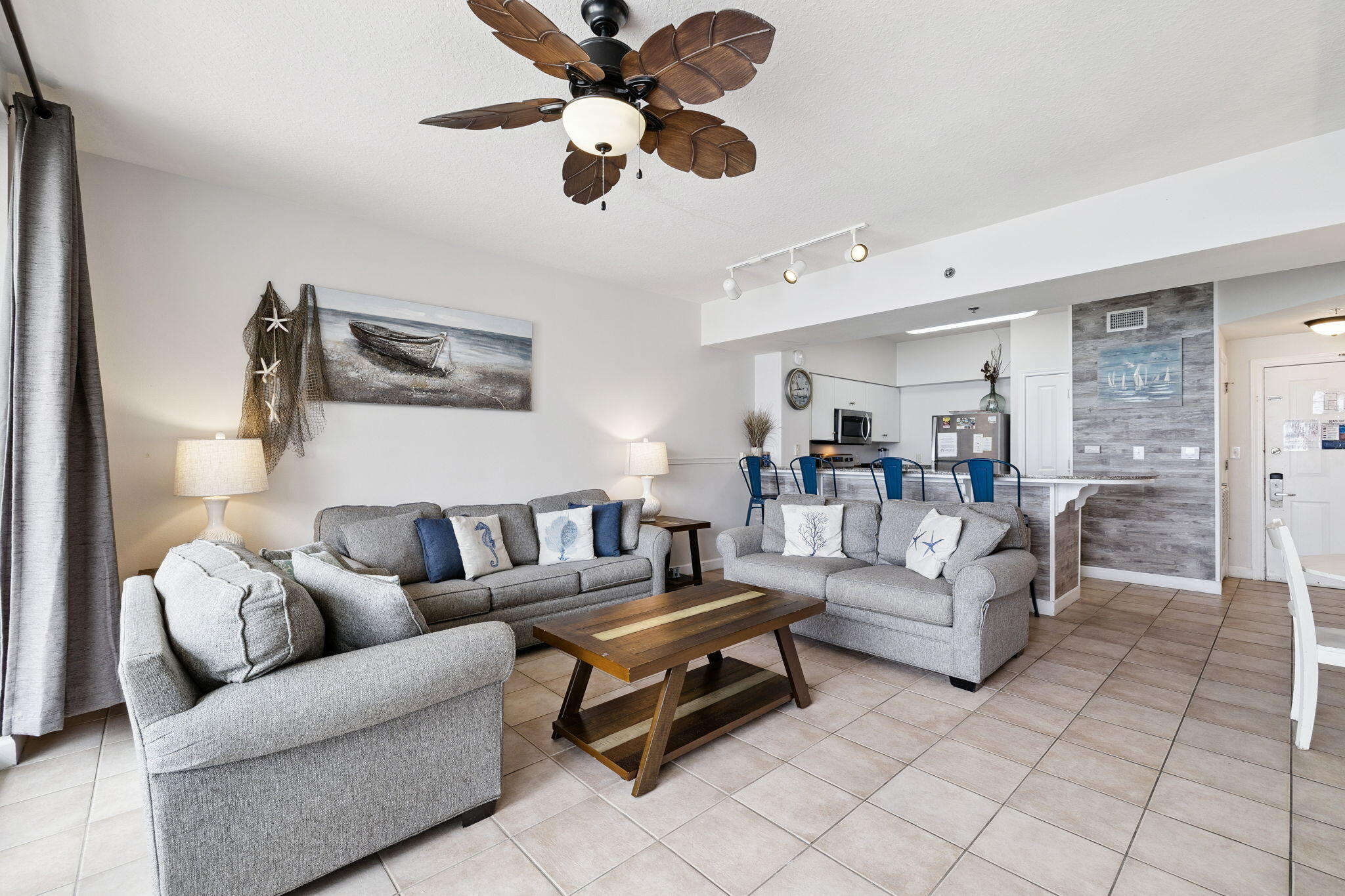 SHORES OF PANAMA - Residential