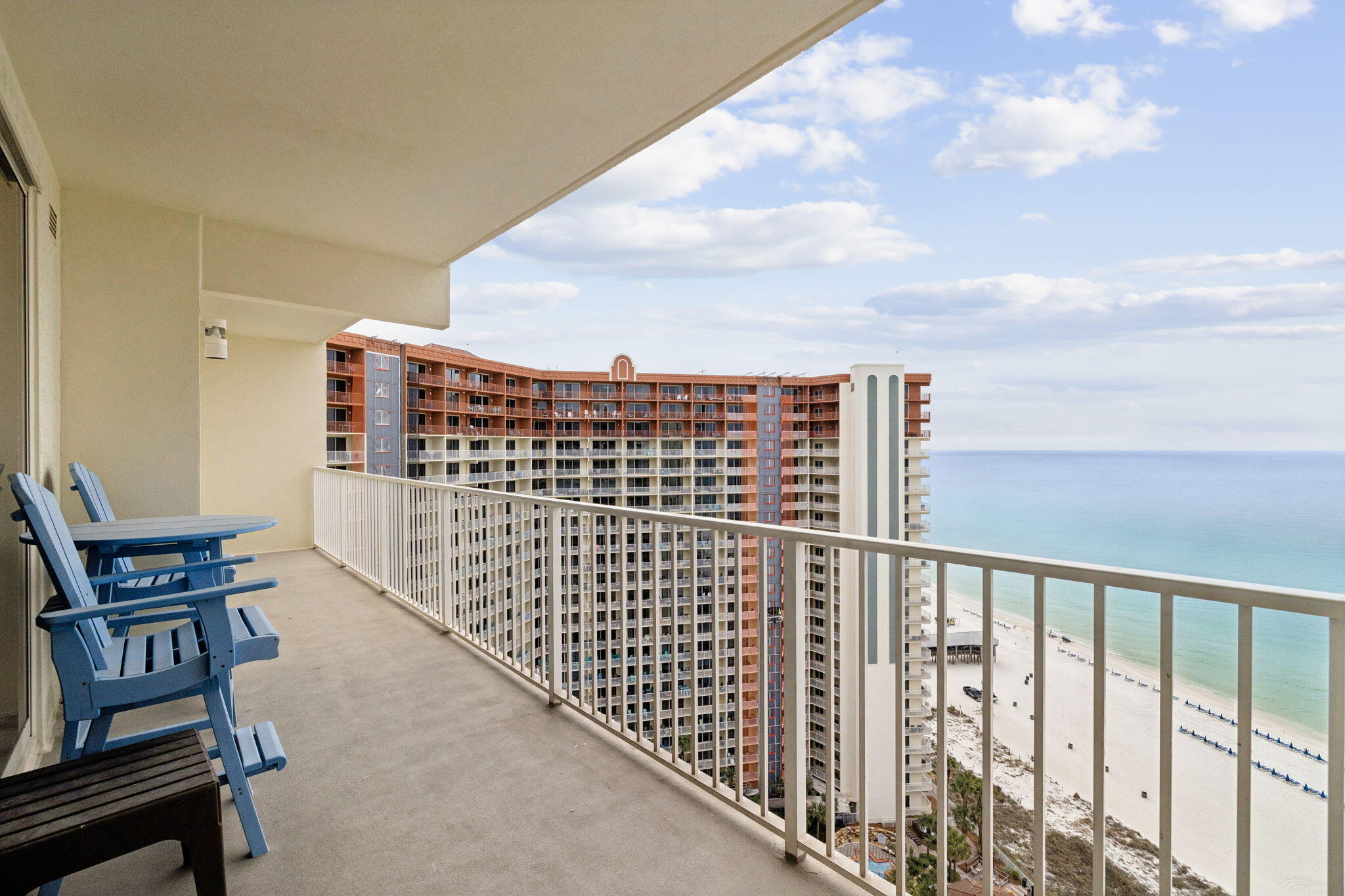 SHORES OF PANAMA - Residential