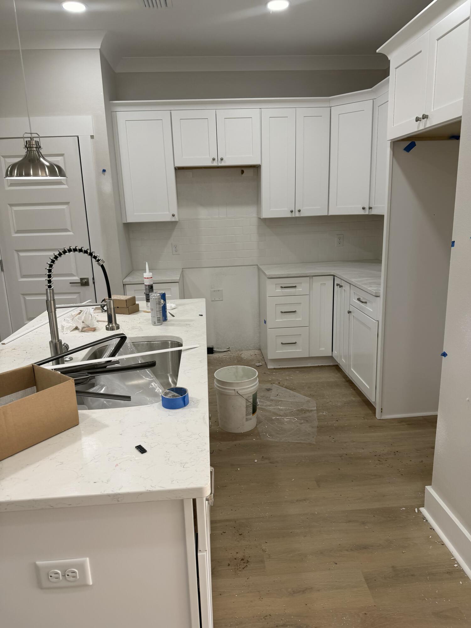 METES & BOUNDS - Residential Lease