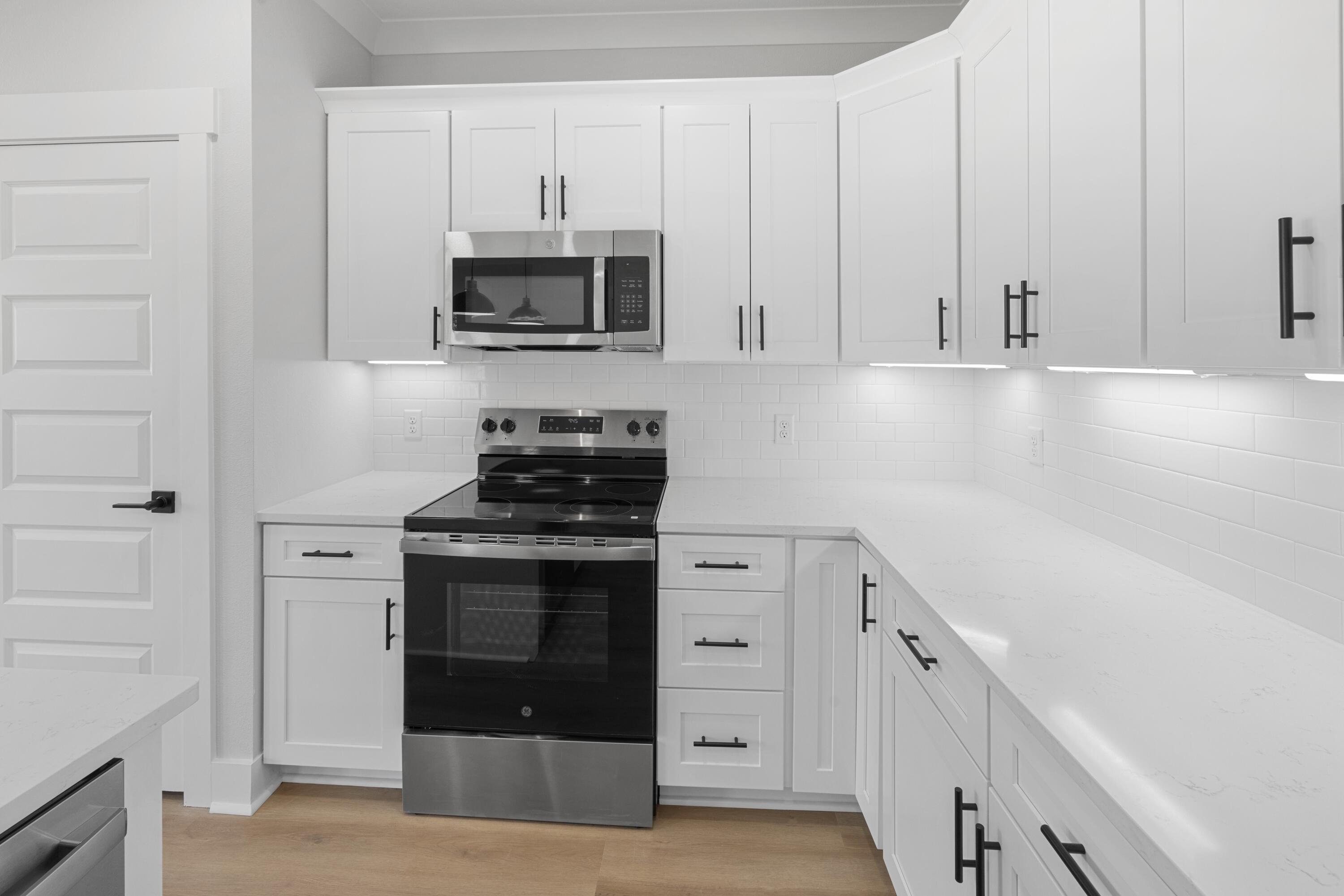 METES & BOUNDS - Residential Lease