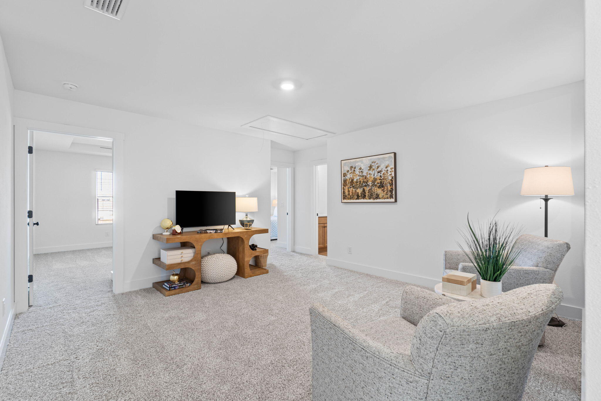 WALTON POINTE - Residential