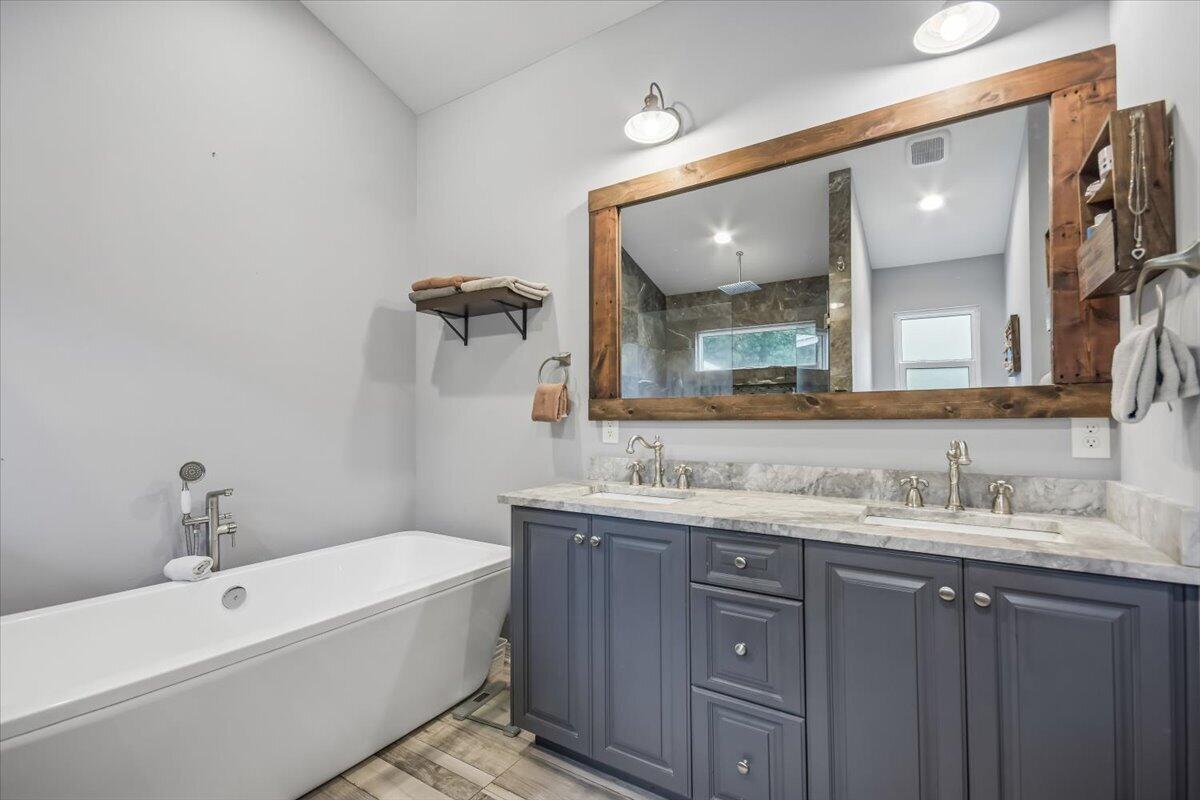 QUAIL RUN - Residential