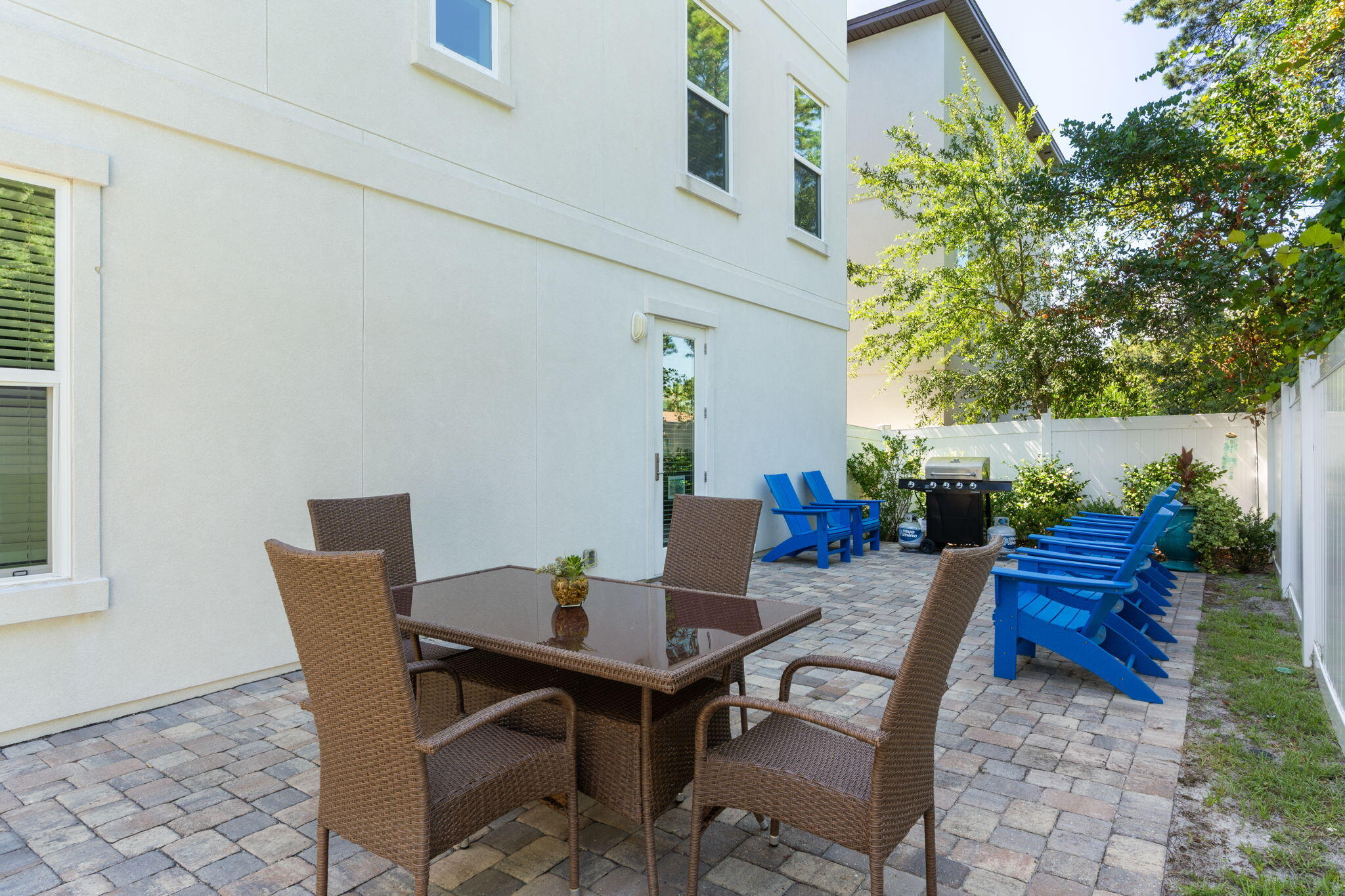 Hidden Palms - Residential