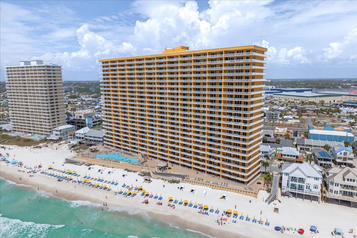 TREASURE ISLAND - Residential