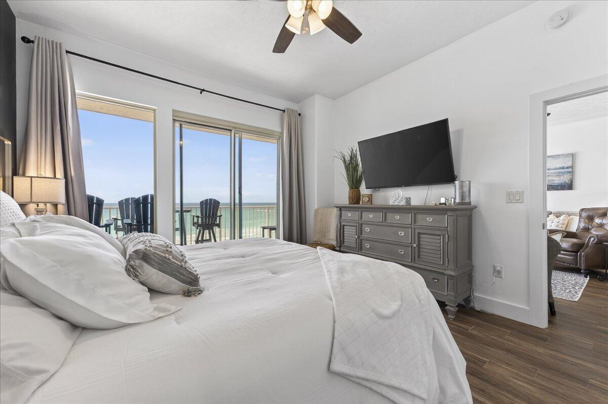 TREASURE ISLAND - Residential