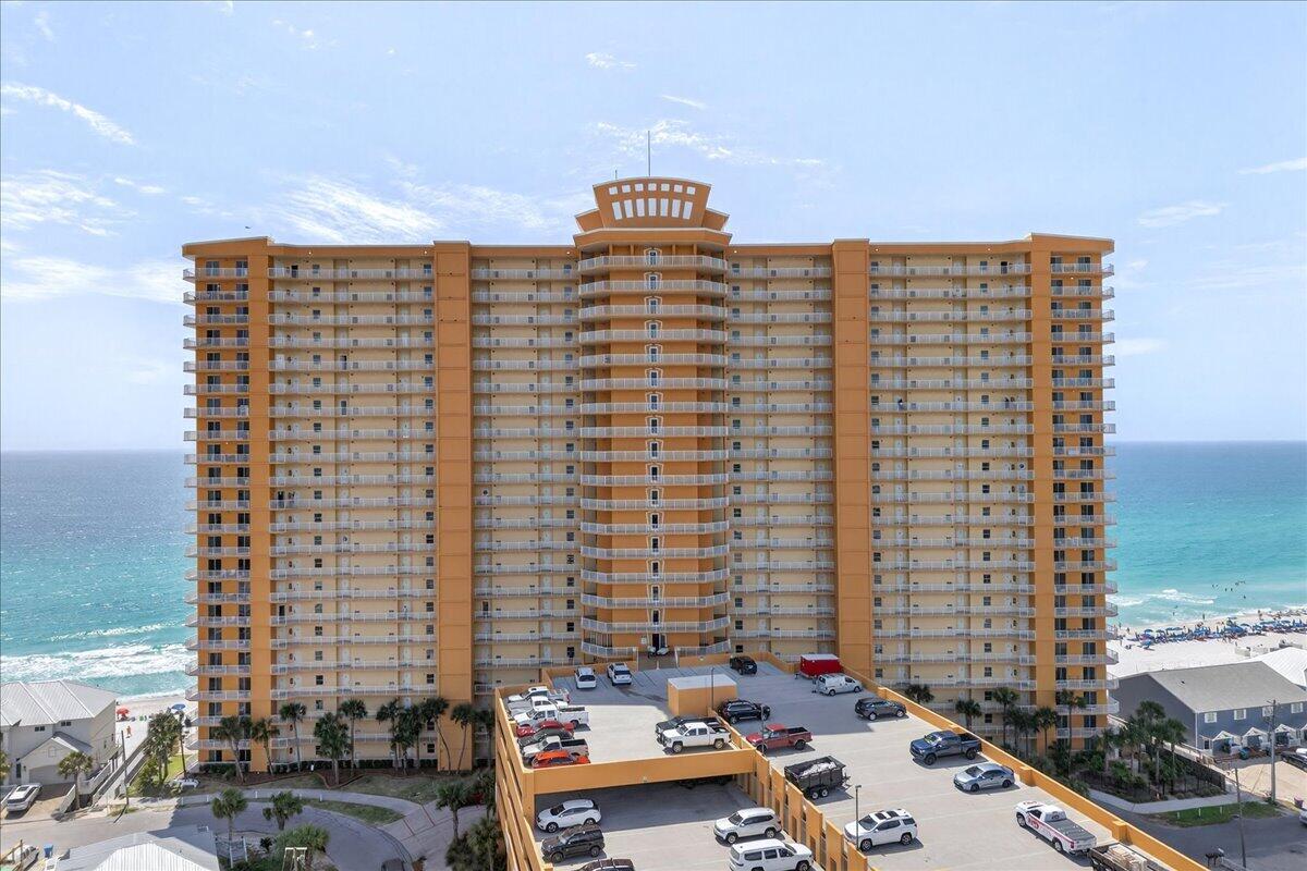 TREASURE ISLAND - Residential