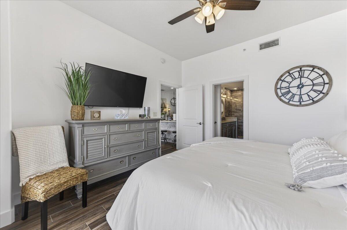 TREASURE ISLAND - Residential