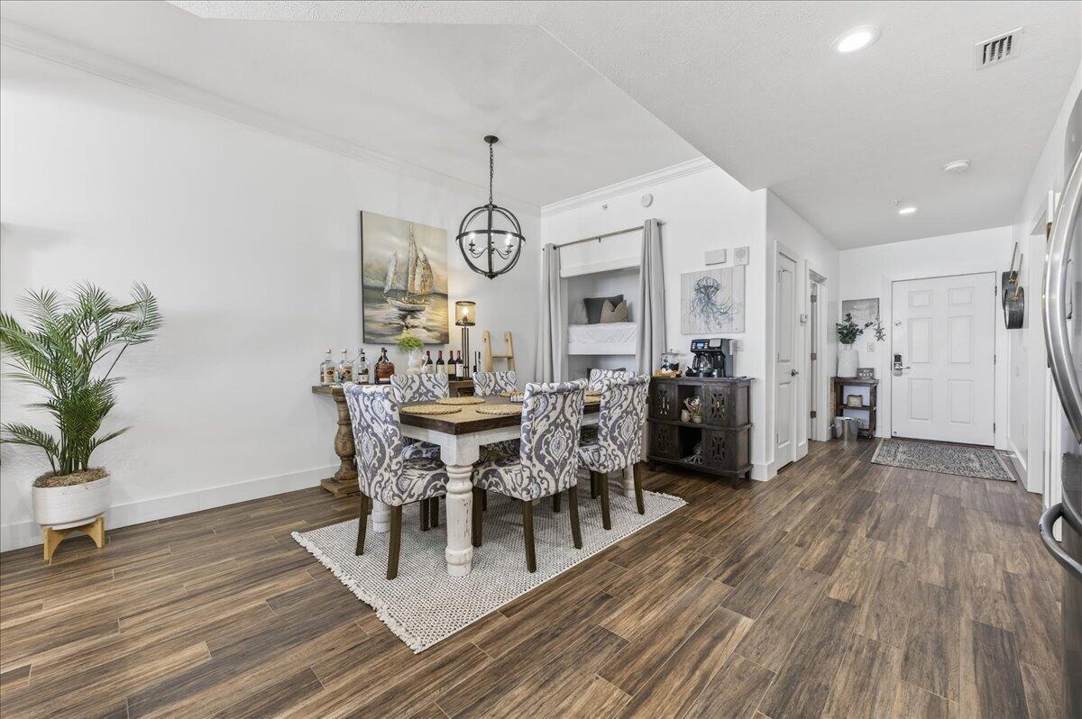 TREASURE ISLAND - Residential