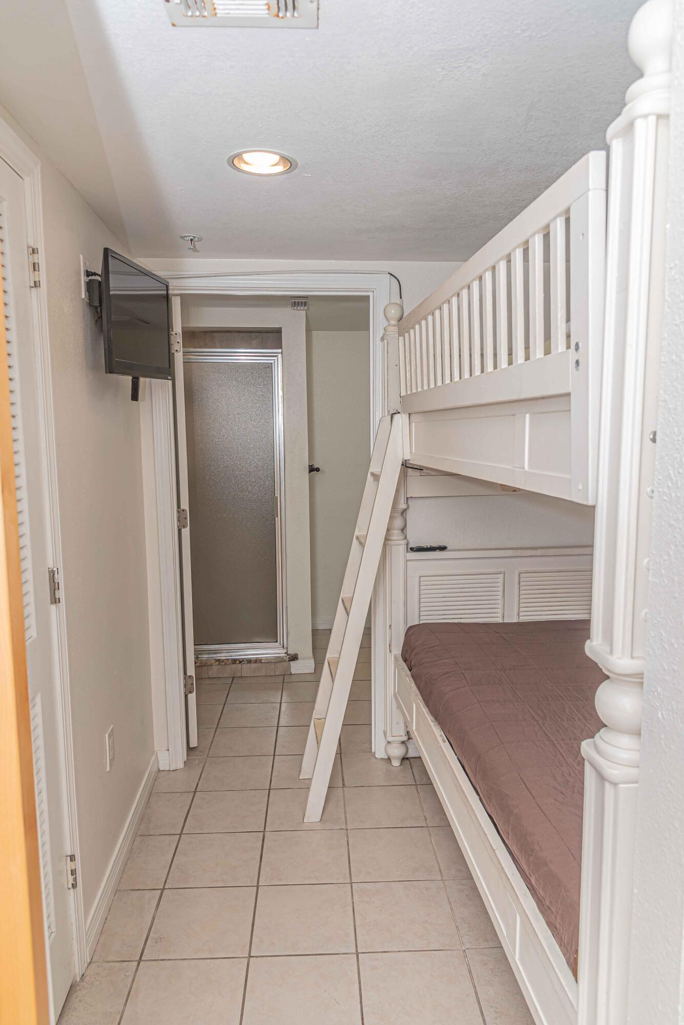 DESTIN WEST PELICAN - Residential