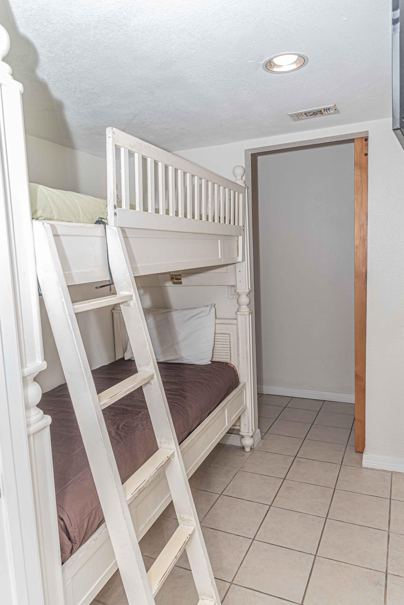 DESTIN WEST PELICAN - Residential