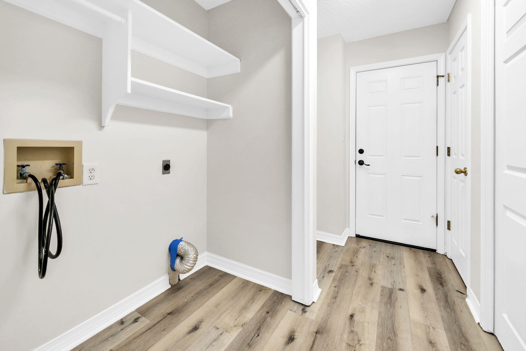 INDIAN TRAIL ESTATES - Residential