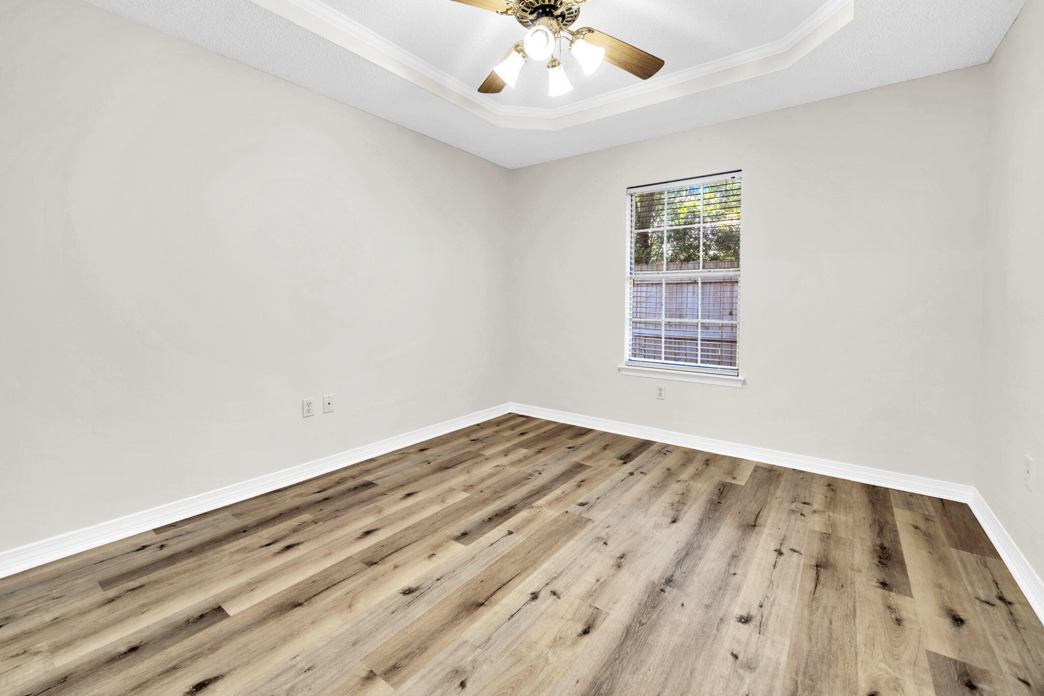 INDIAN TRAIL ESTATES - Residential
