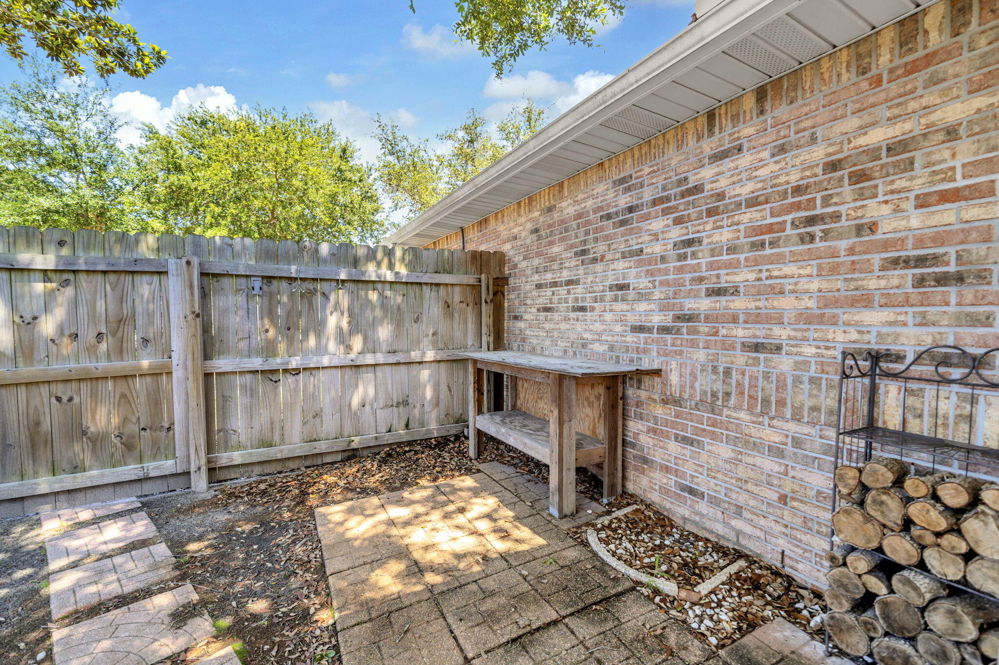 INDIAN TRAIL ESTATES - Residential