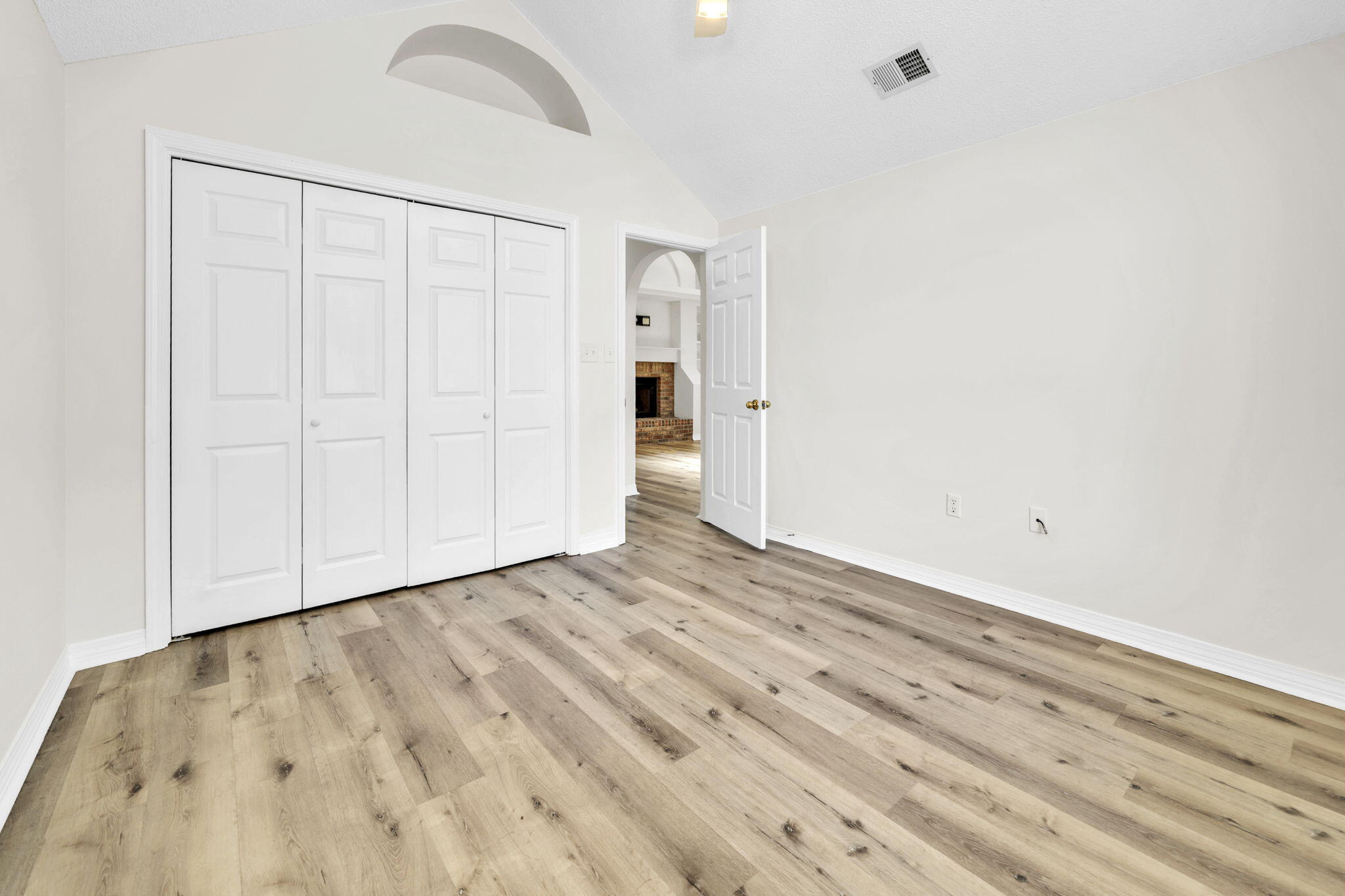 INDIAN TRAIL ESTATES - Residential