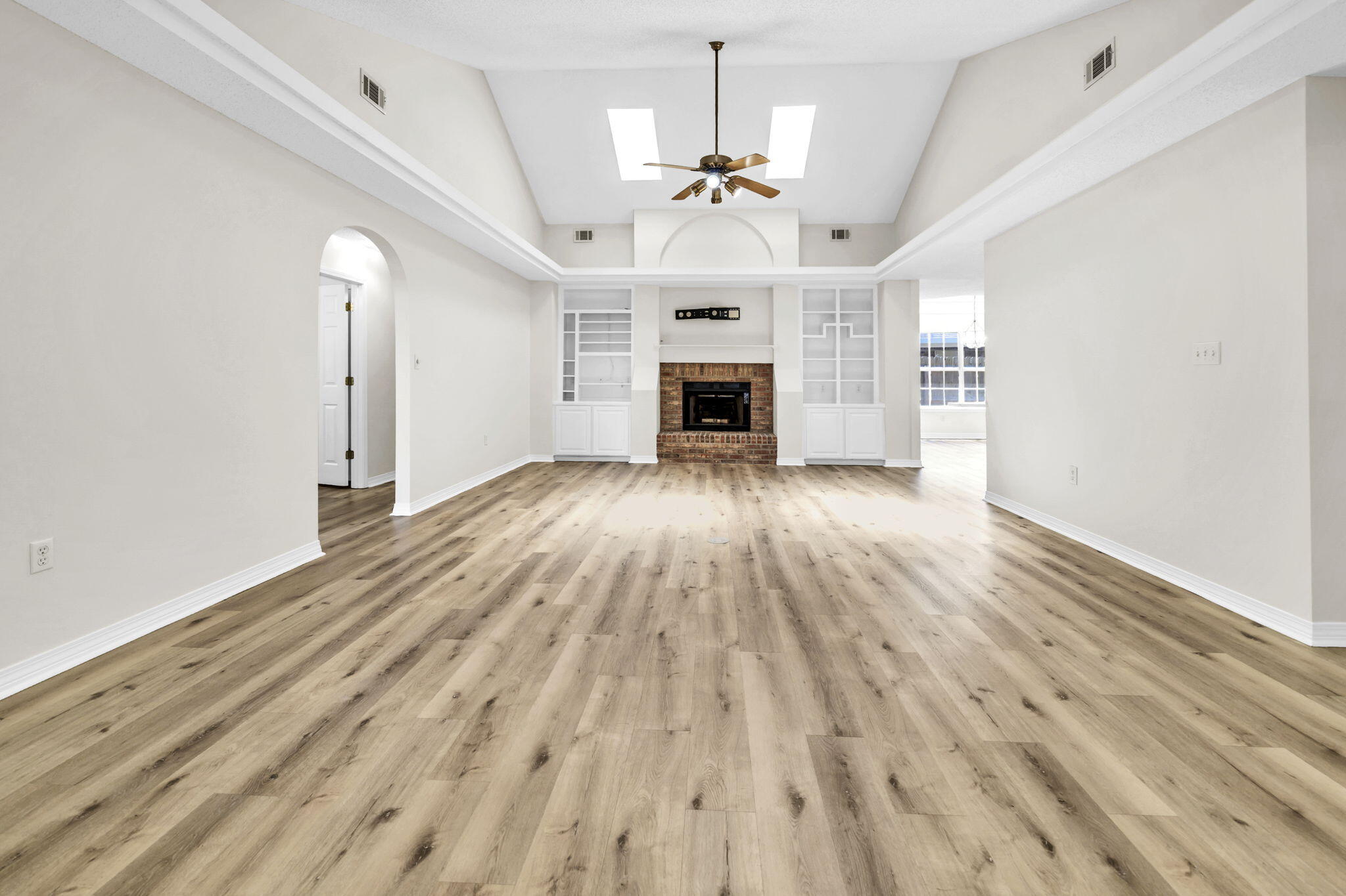 INDIAN TRAIL ESTATES - Residential