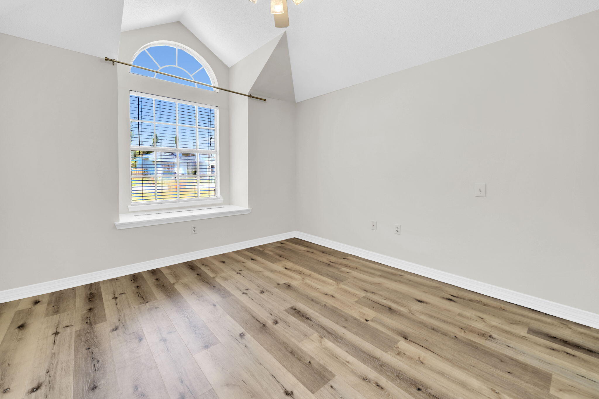 INDIAN TRAIL ESTATES - Residential