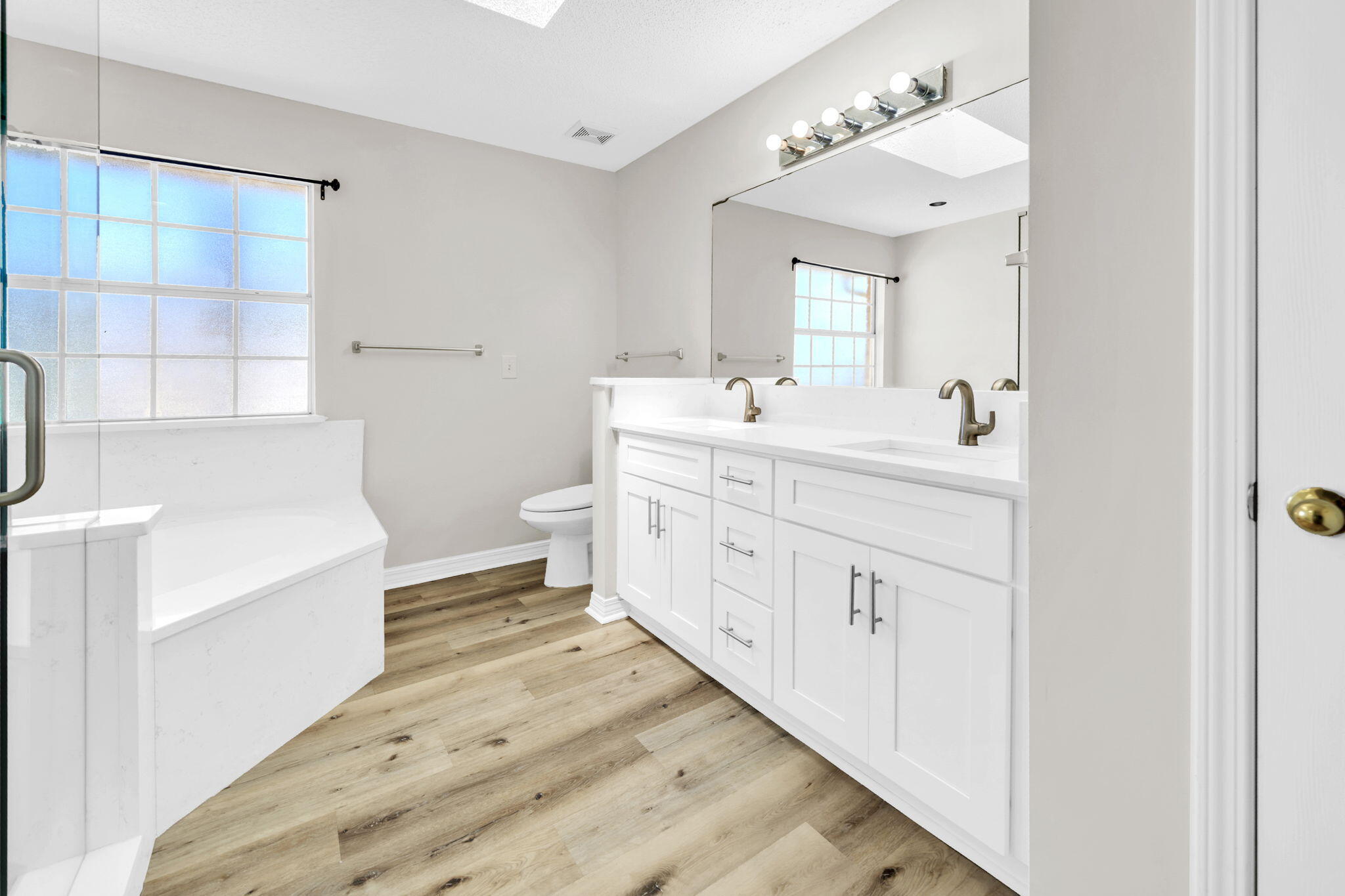 INDIAN TRAIL ESTATES - Residential
