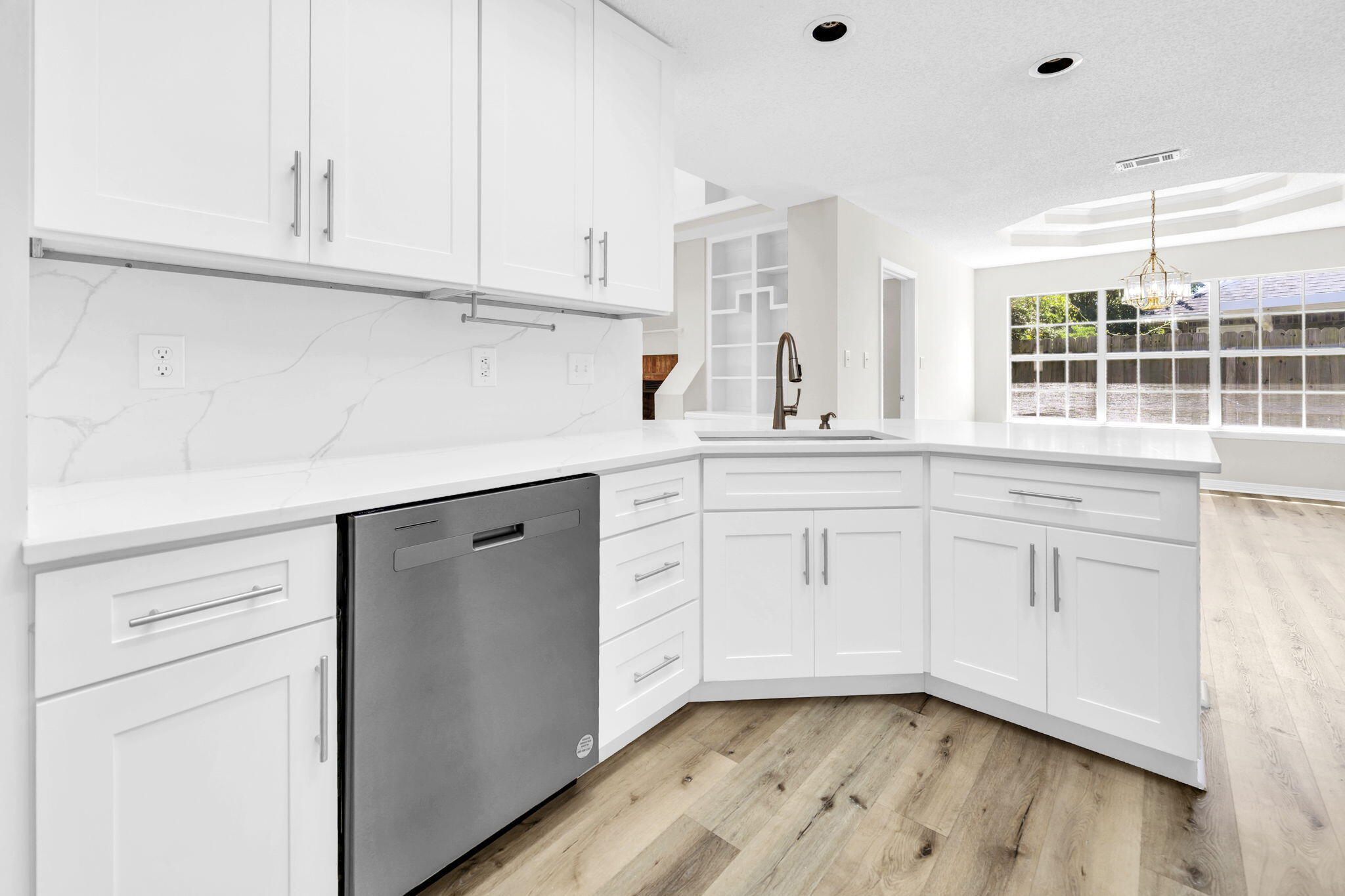 INDIAN TRAIL ESTATES - Residential