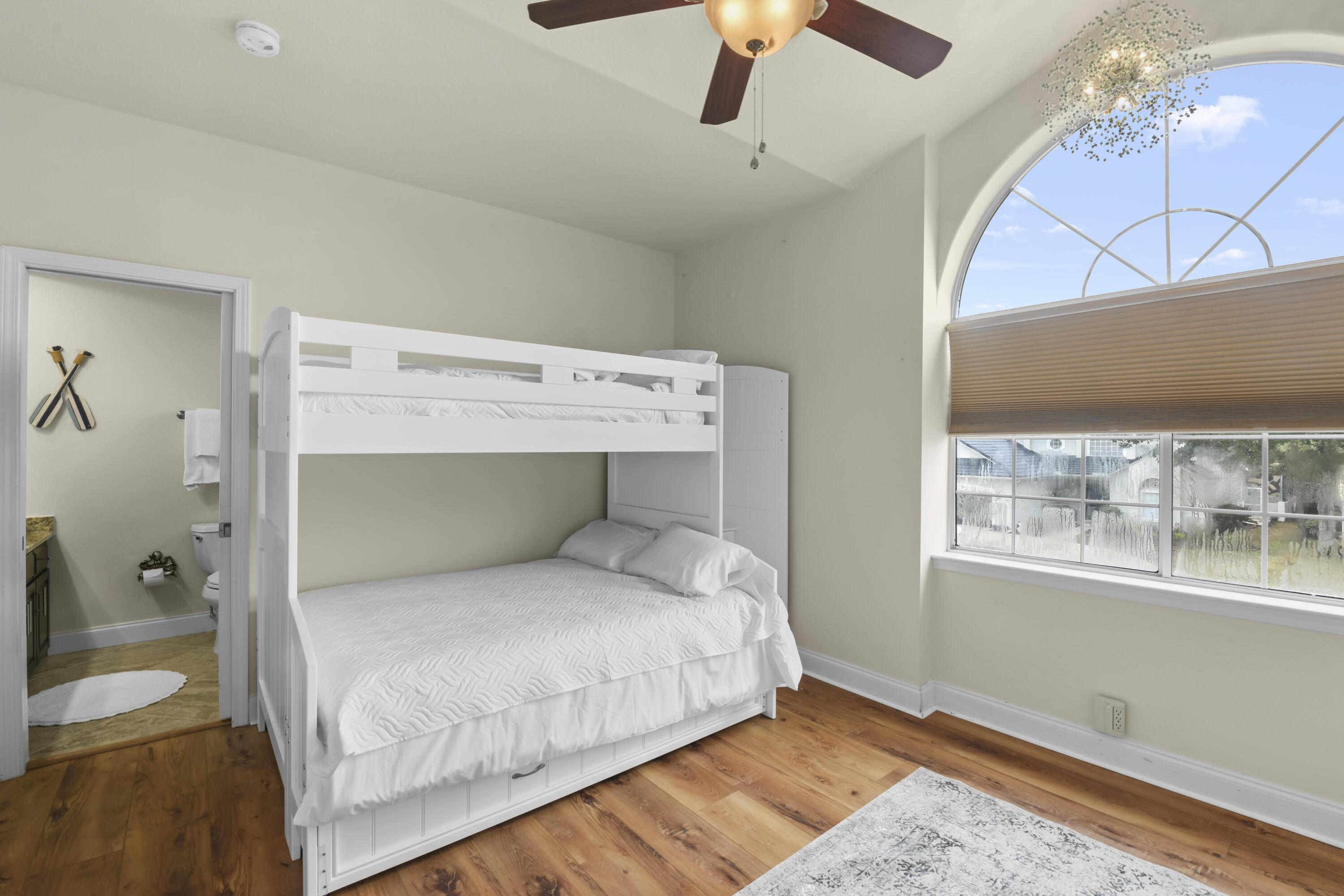 EMERALD BAY PH 1-B - Residential