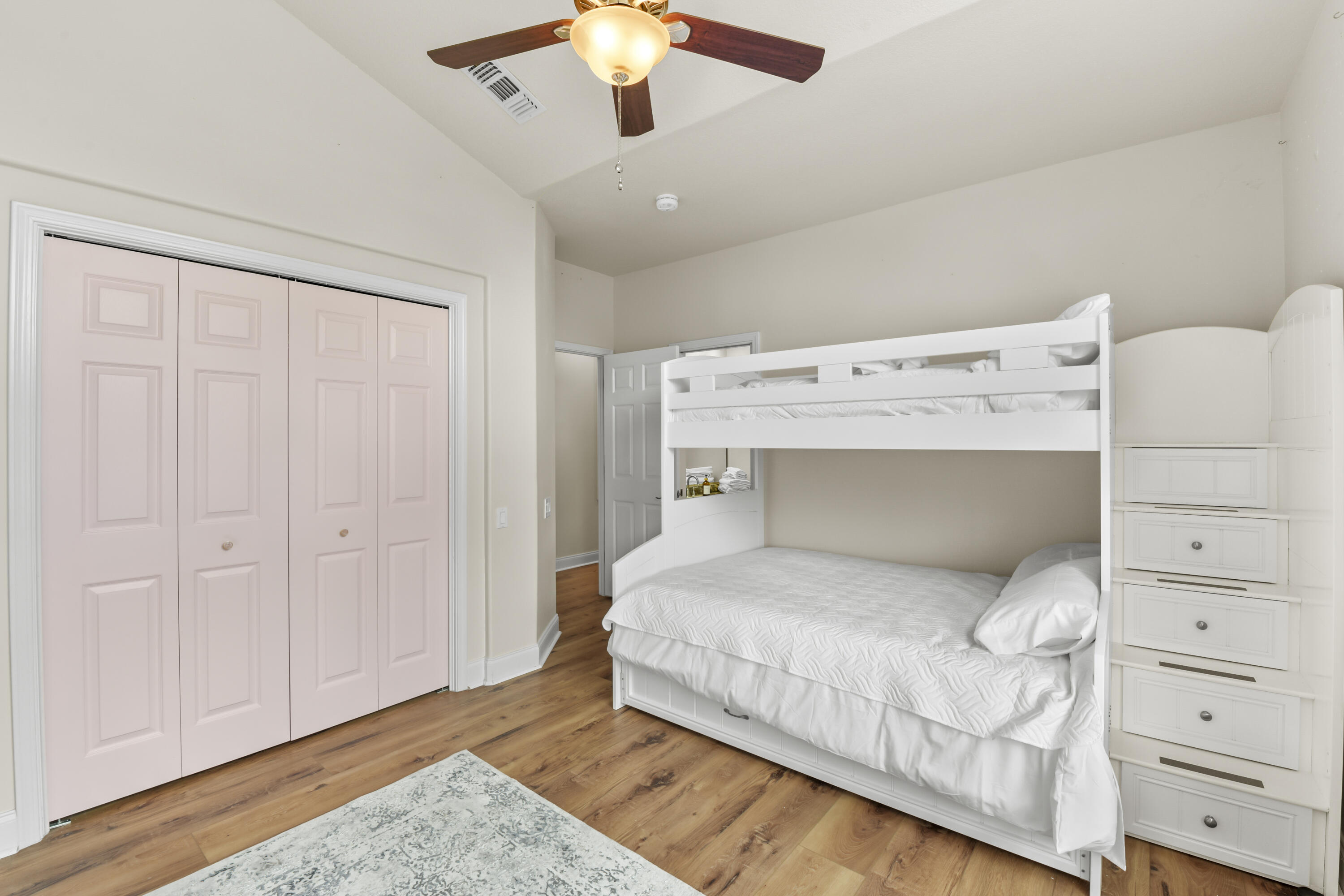 EMERALD BAY PH 1-B - Residential