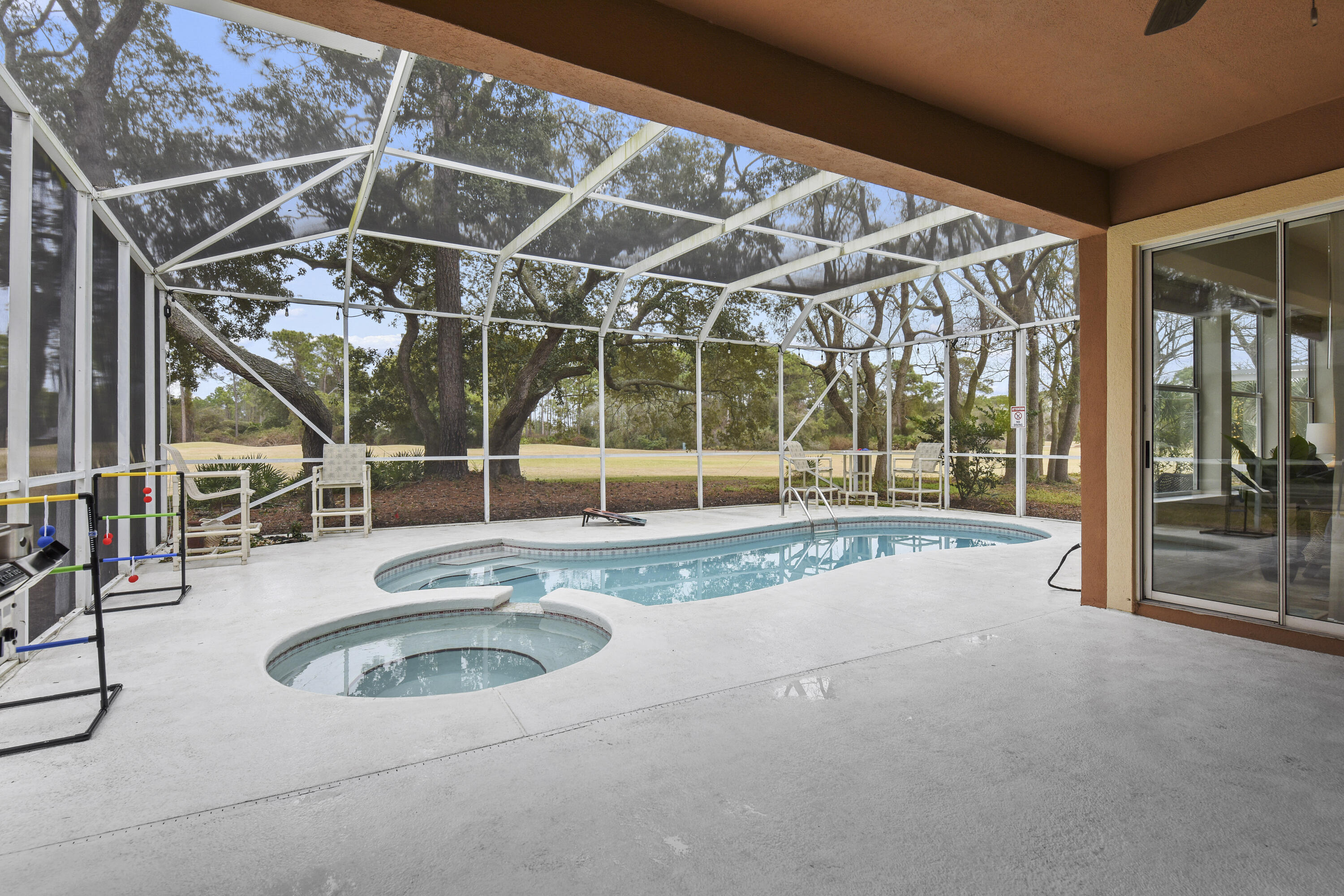 EMERALD BAY PH 1-B - Residential