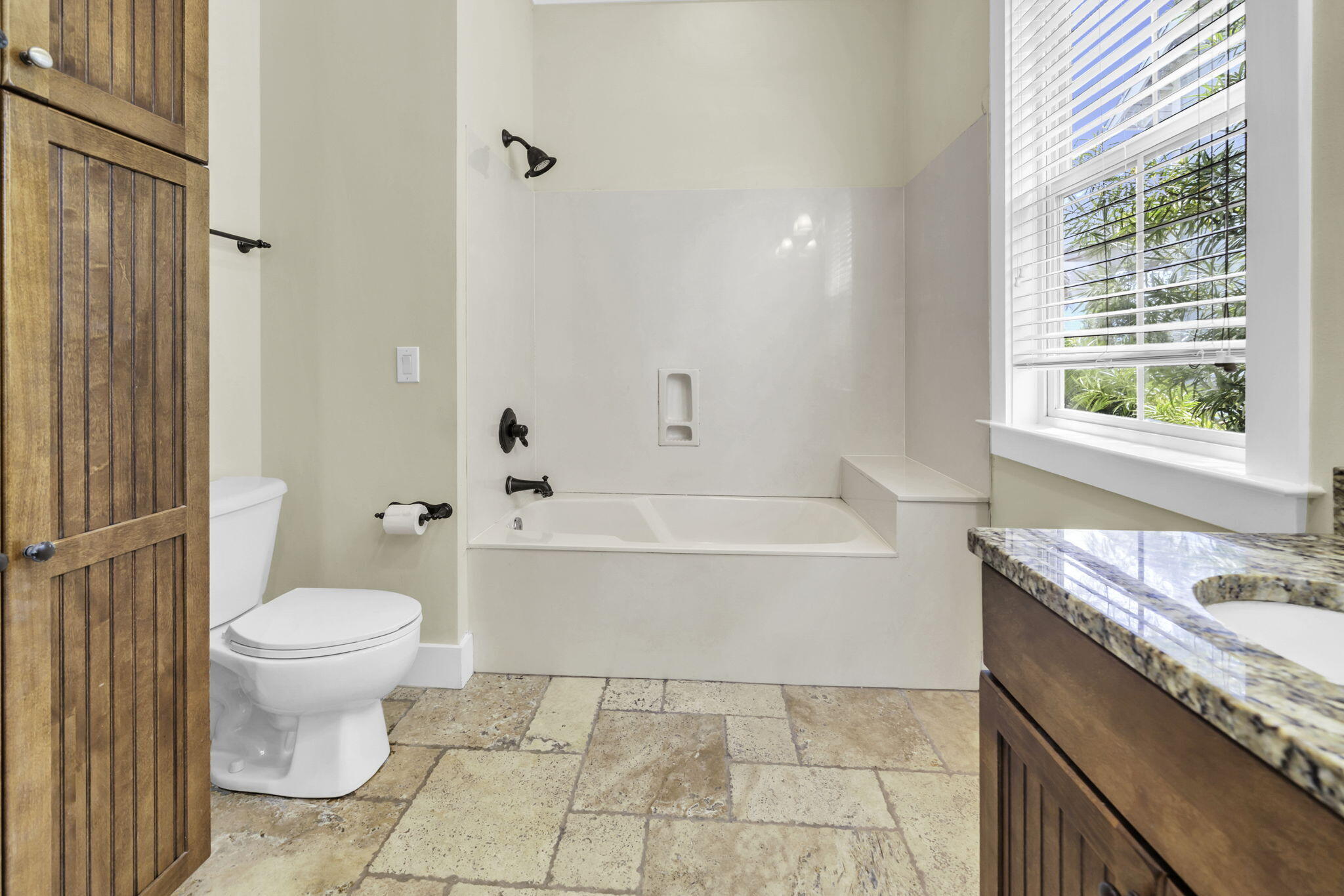 HARRISON'S WALK - Residential