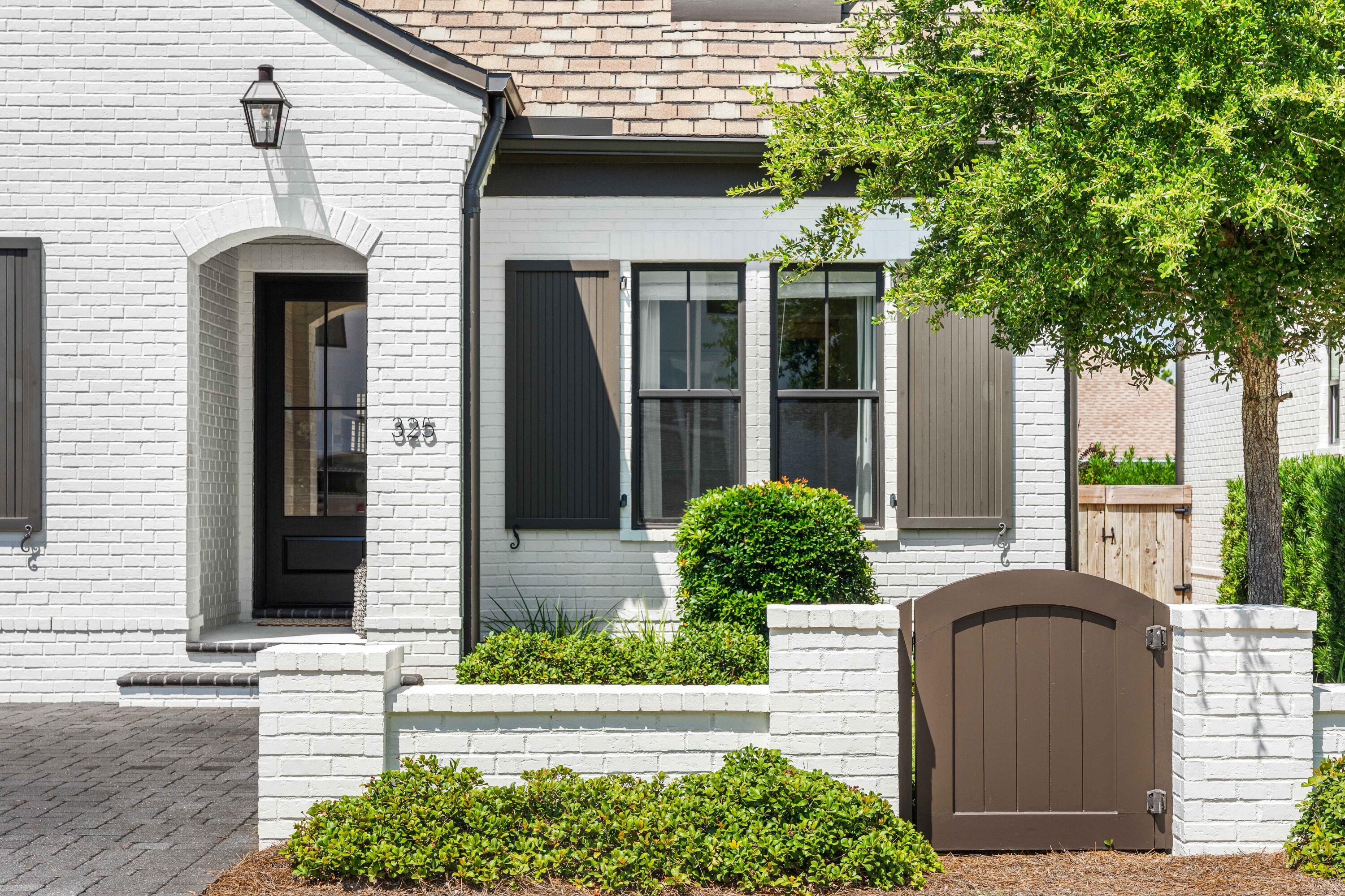 325 Ridgewalk Circle
