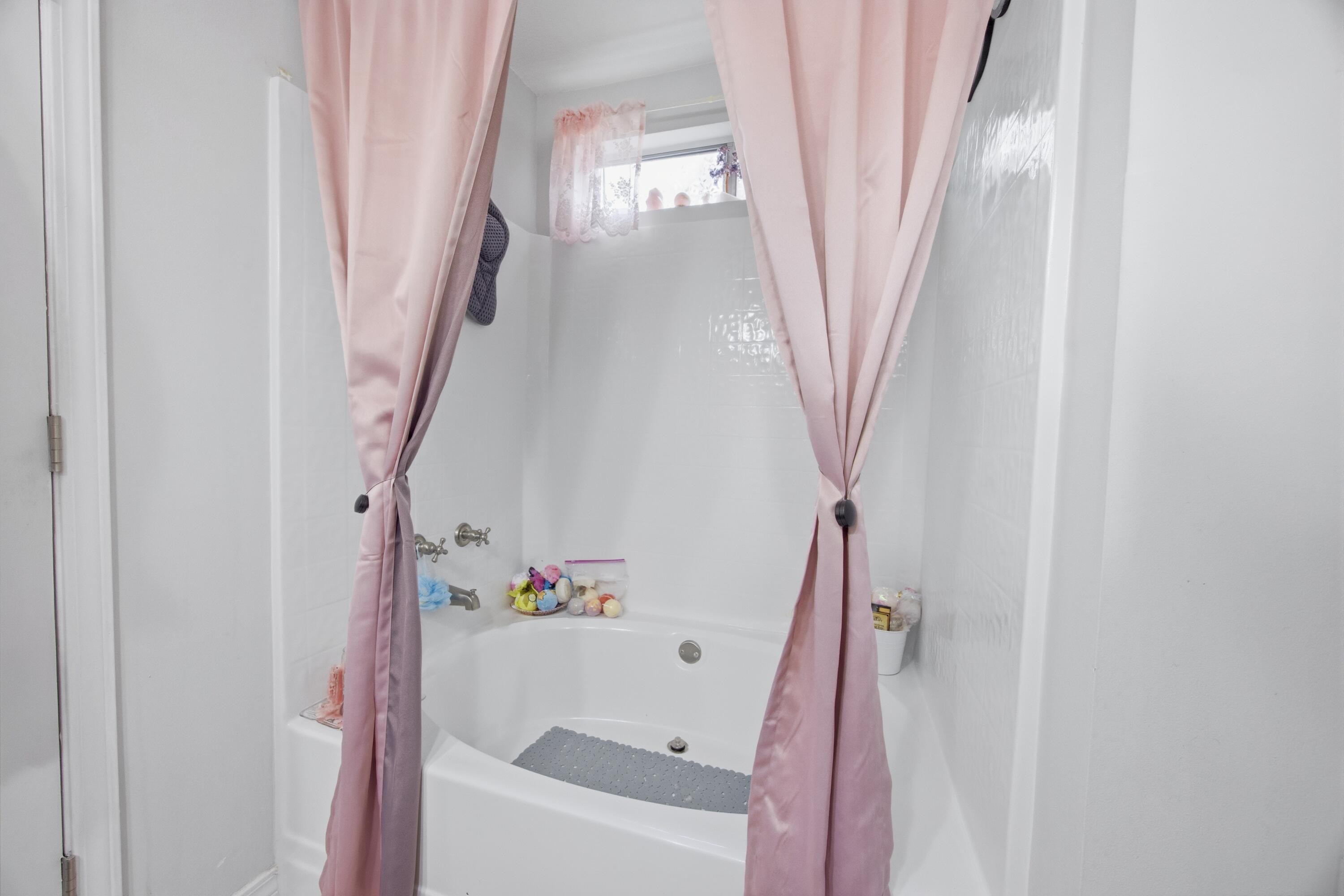 BROOKWOOD - Residential