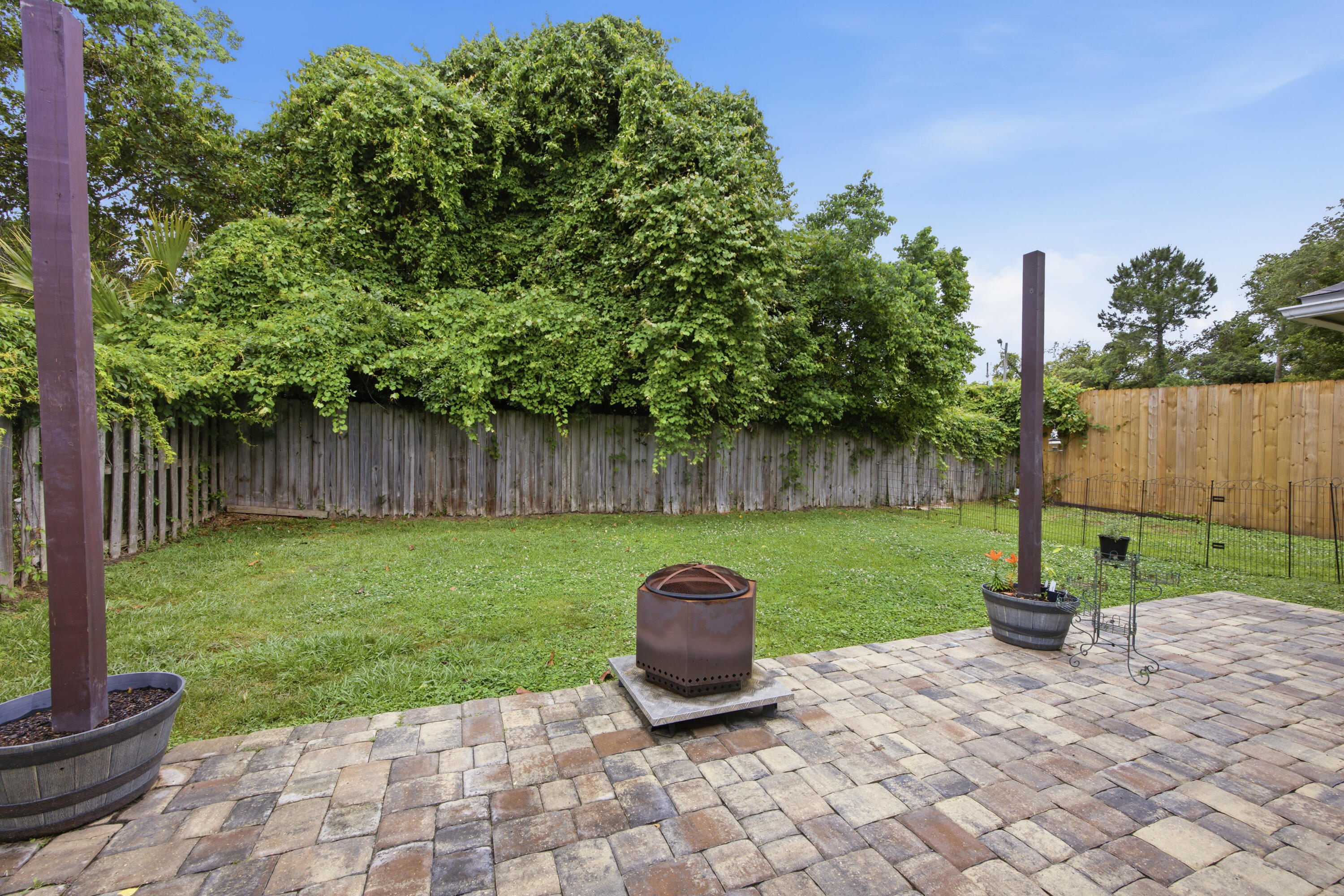 BROOKWOOD - Residential