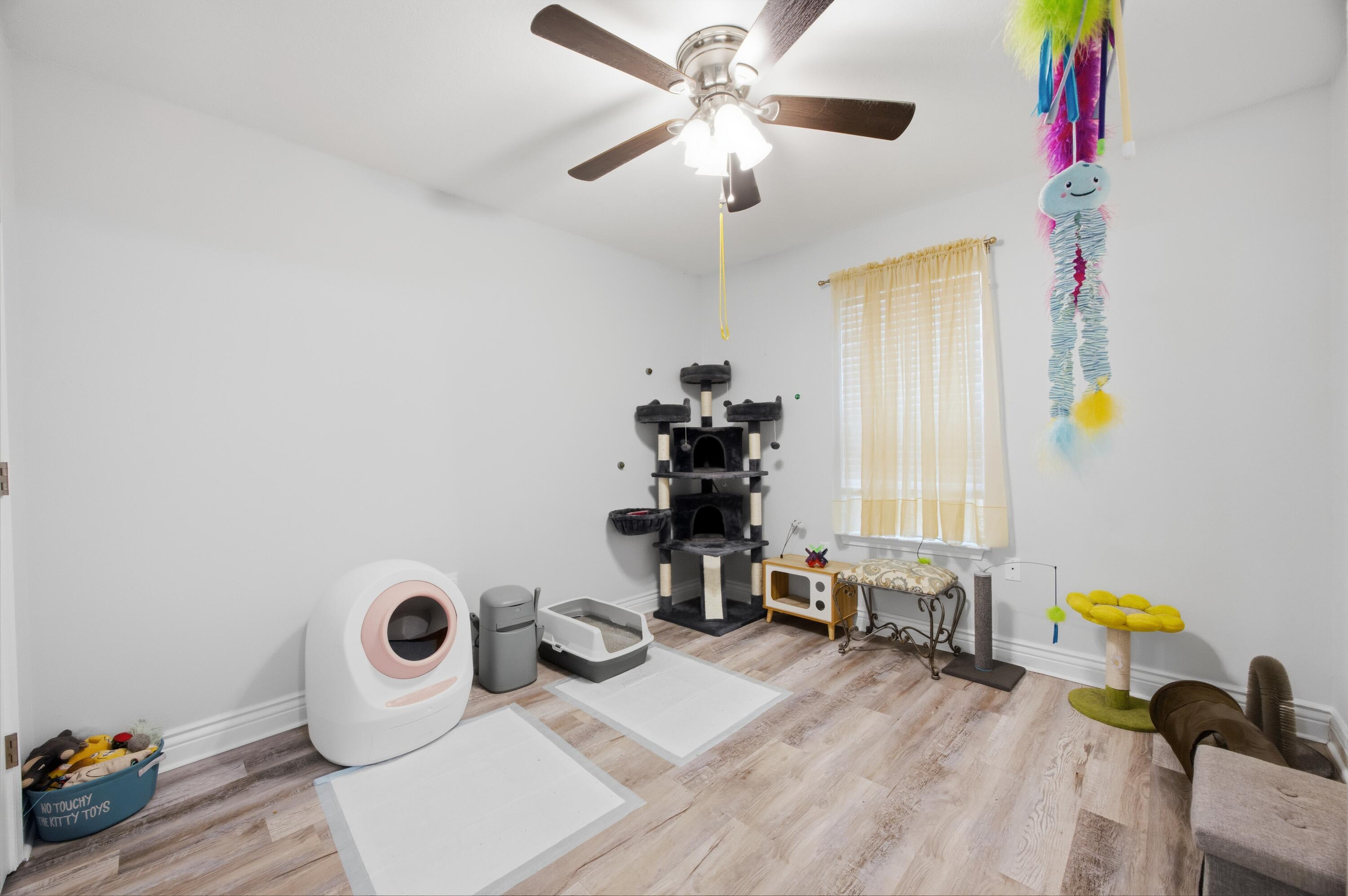 BROOKWOOD - Residential