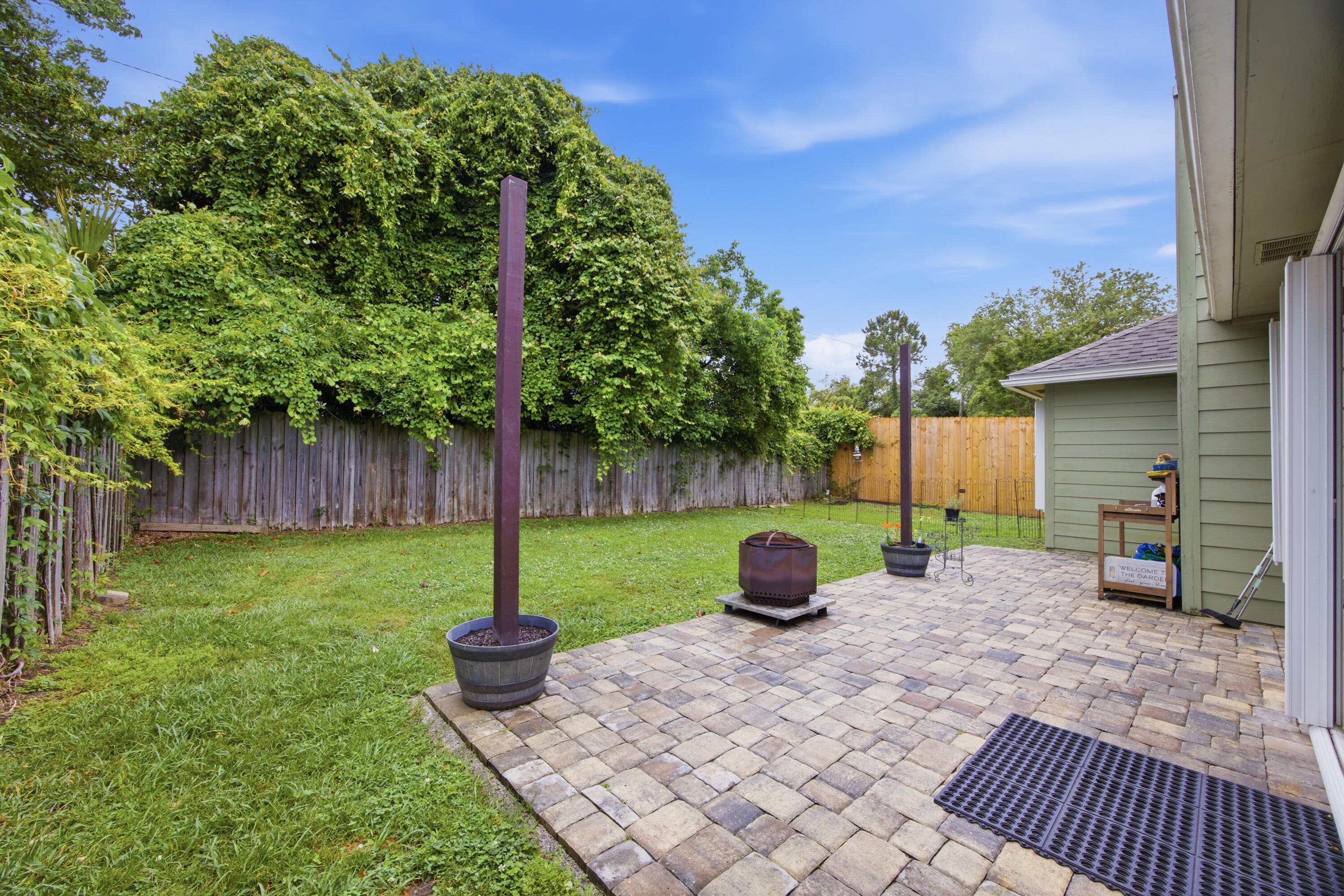 BROOKWOOD - Residential