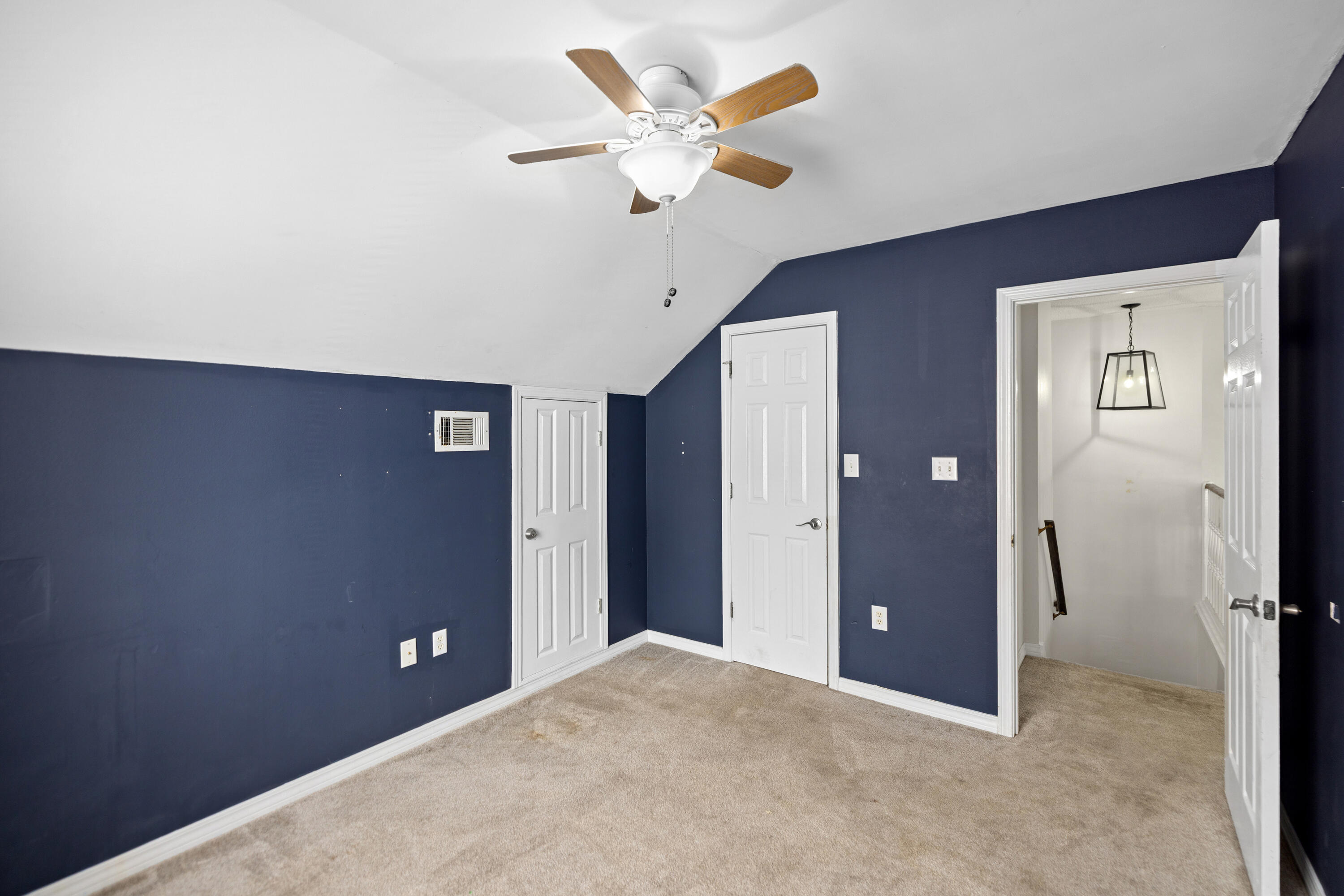 SCRANTON ESTATES - Residential