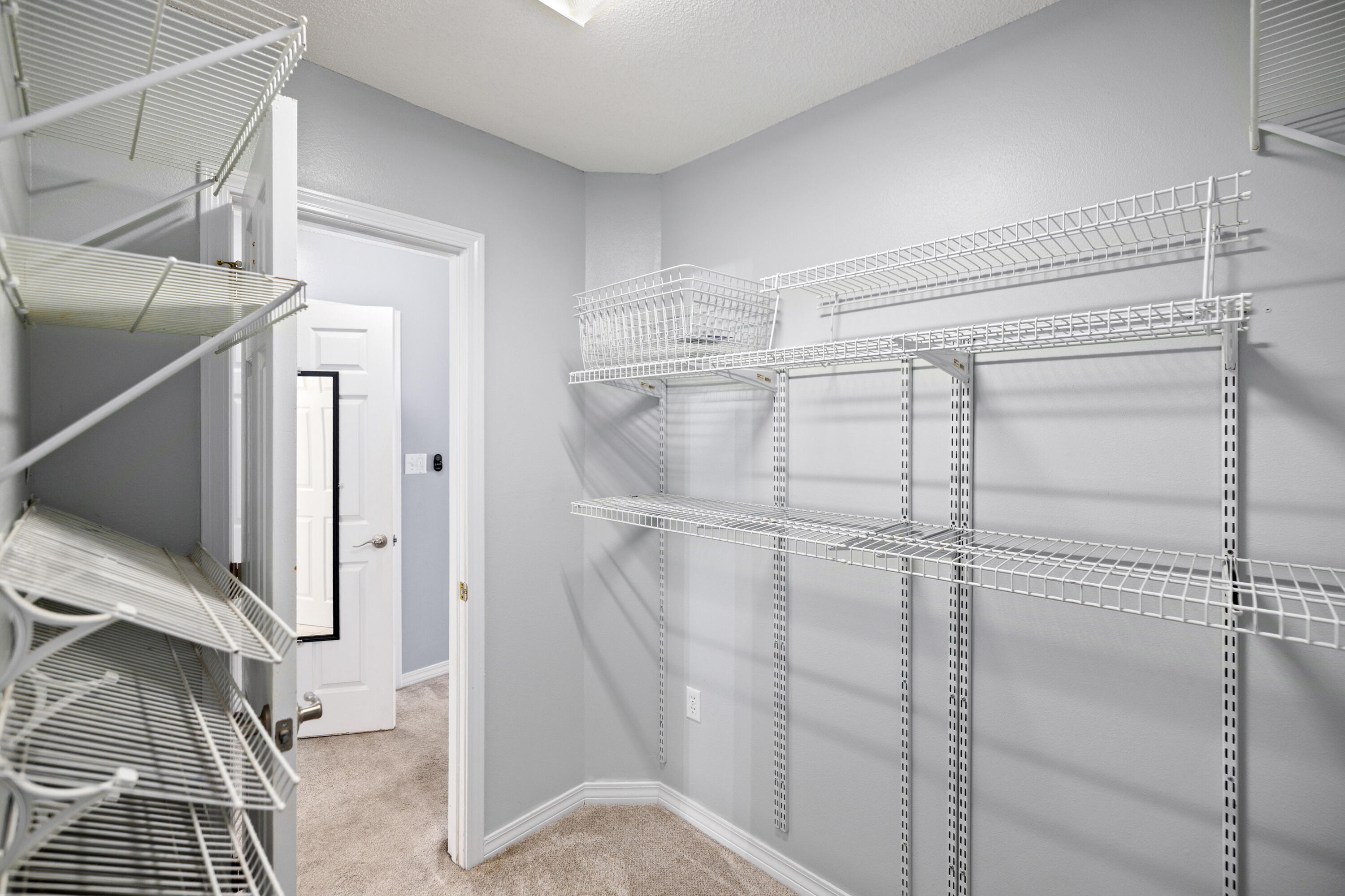 SCRANTON ESTATES - Residential